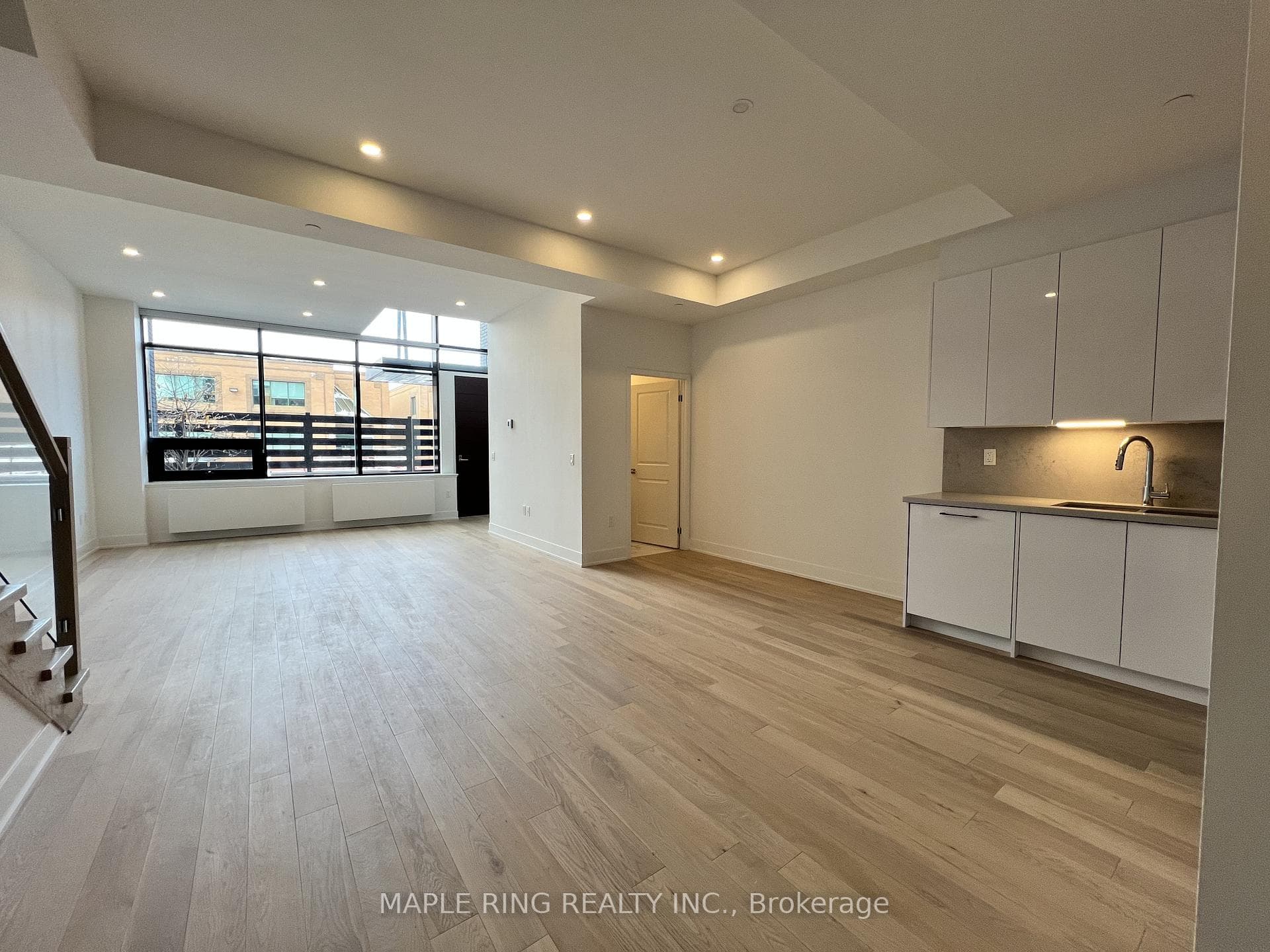 2916 Highway 7 Road Unit 102W, Vaughan, ON L4K 0K5 - Photo 1