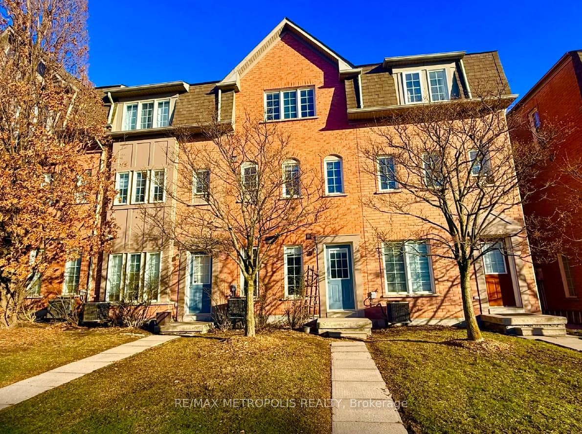 1100 Begley Street Unit 32, Pickering, ON L1W 4B3 - Photo 1