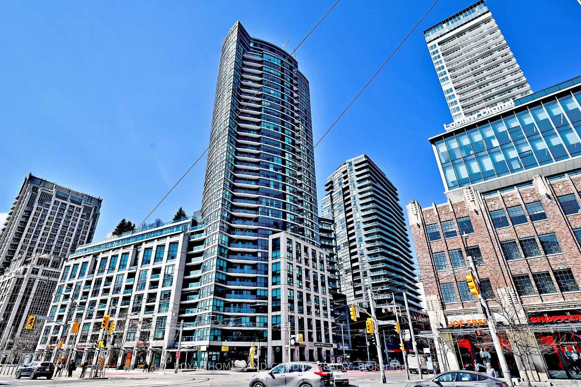 600 Fleet Street Unit 2304, Downtown Toronto / Waterfront, ON M5V 1B7 - Photo 1