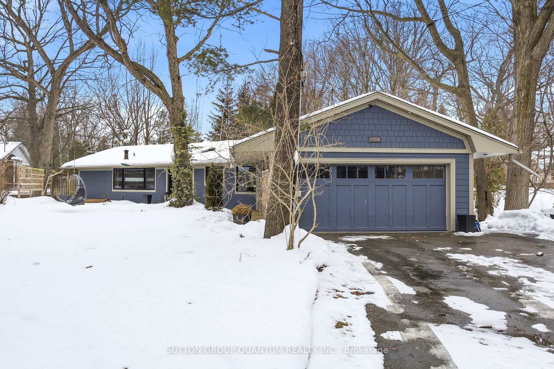 1319 South Aldo Drive, Mississauga, ON L5H 3E7 - Photo 1