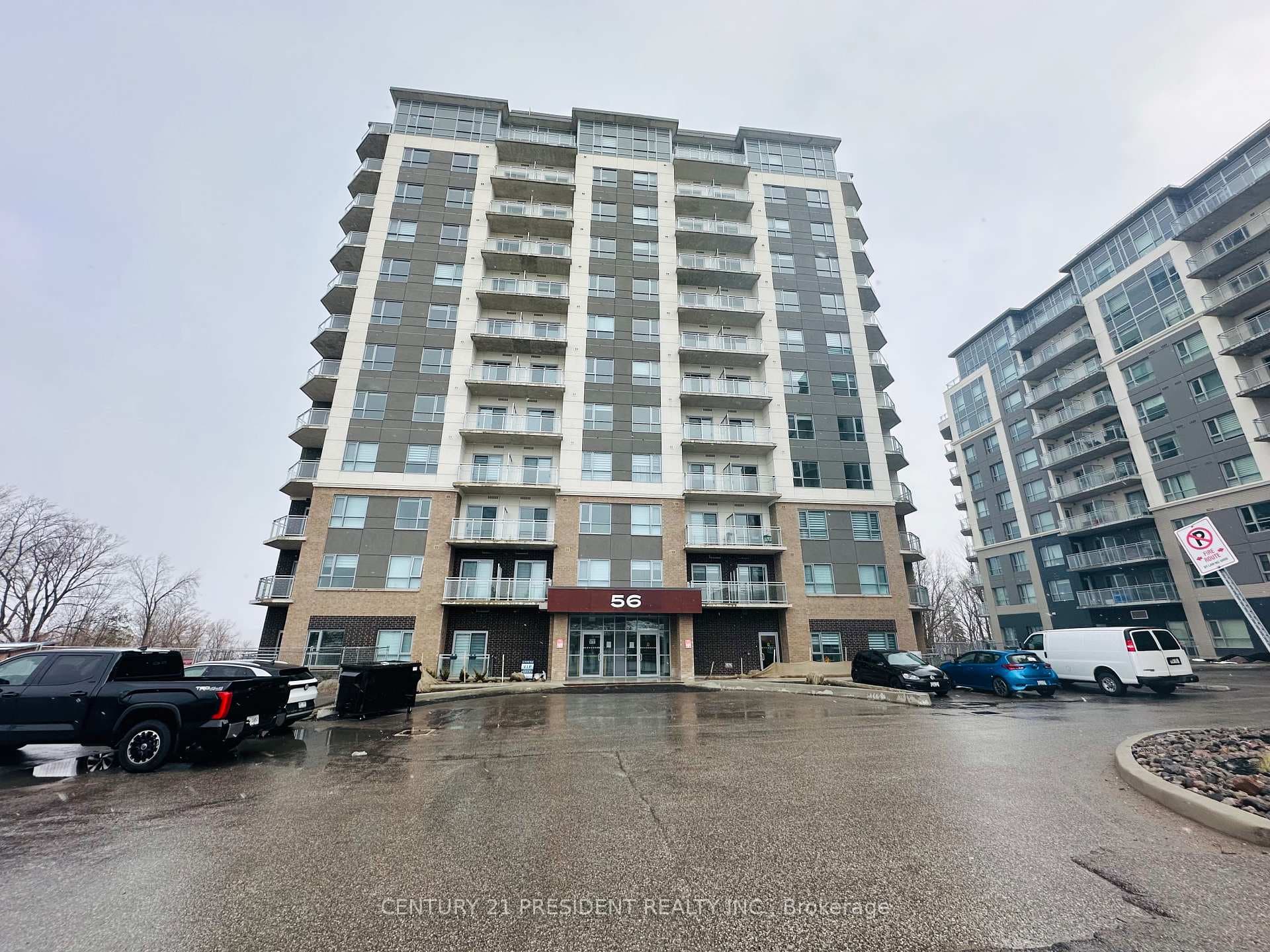 56 Lakeside Terrace Unit 413, Barrie, ON L4M 7B9 - Photo 1