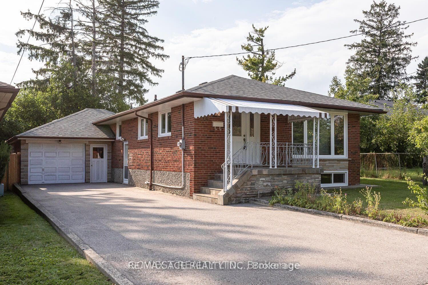 12 Richome Court Unit Bsmt, Dorset Park / Kennedy Park, ON M1K 2Y1 - Photo 1