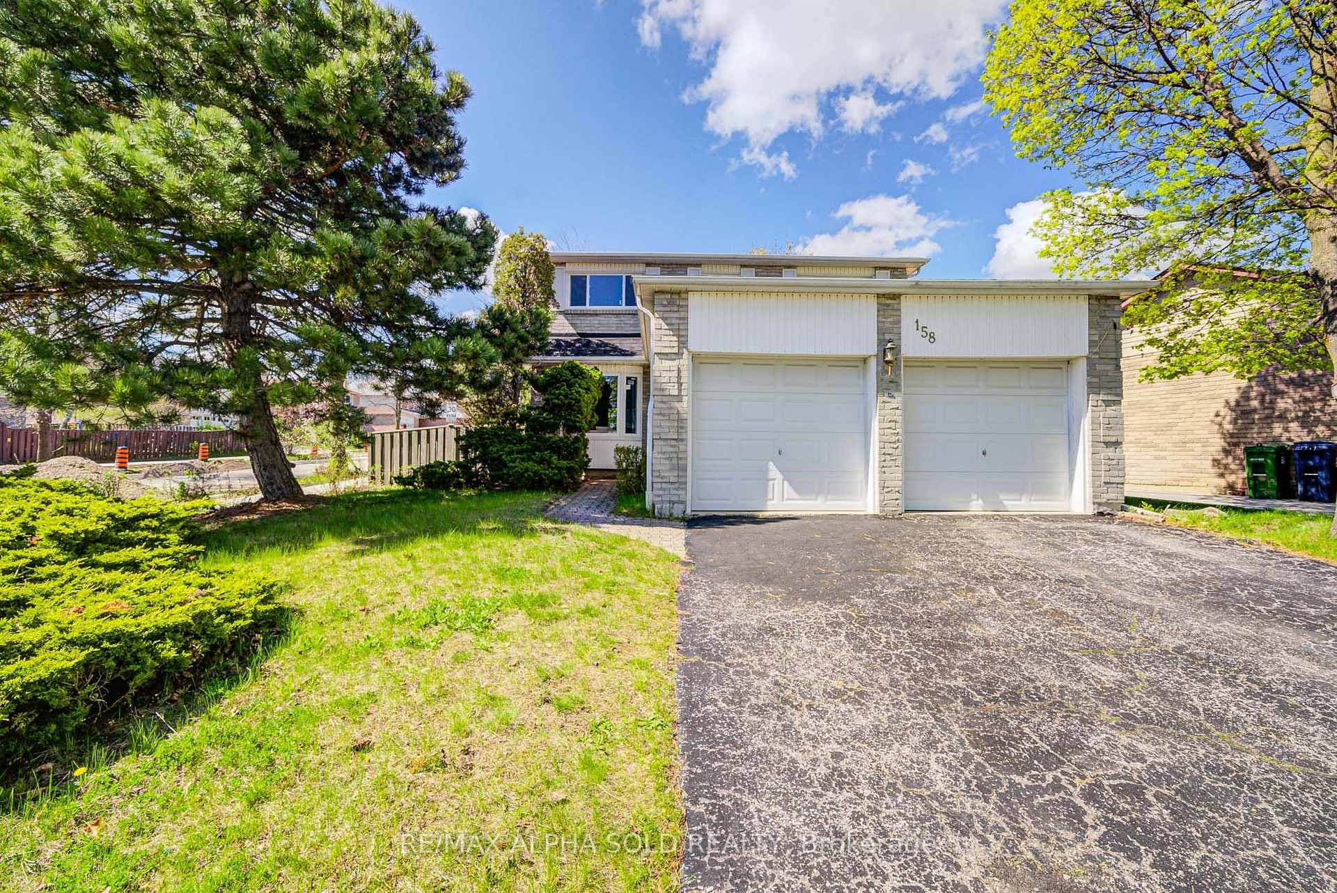 158 Ingleton Boulevard, Agincourt / Milliken, ON M1V 1Z8 - Photo 1