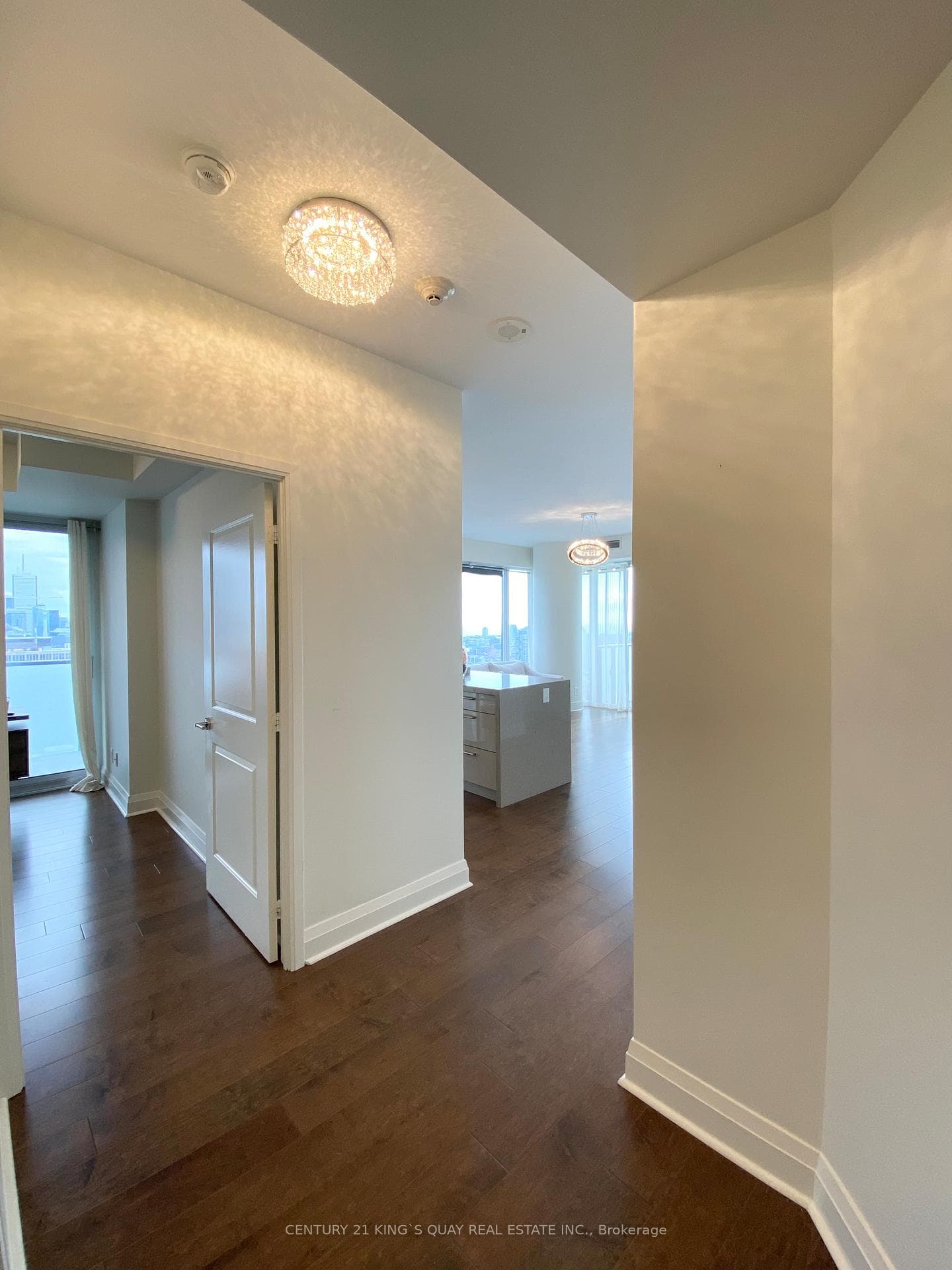 1080 Bay Street Unit 3704, Toronto C01