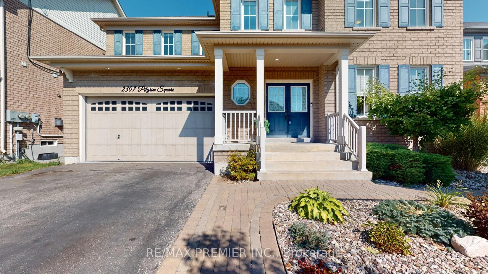 2307 Pilgrim Square, Oshawa, ON L1L 0C2 - Photo 1