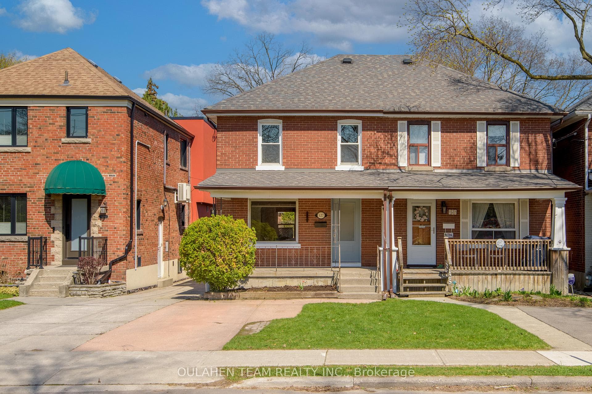 127 Rumsey Road, Toronto C11