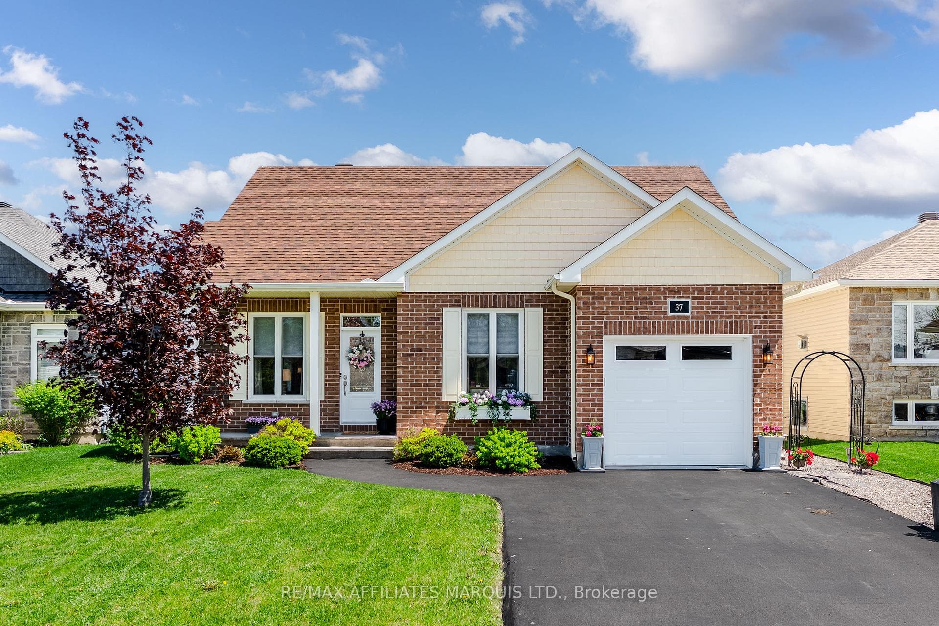 37 Eleanor Drive, South Stormont