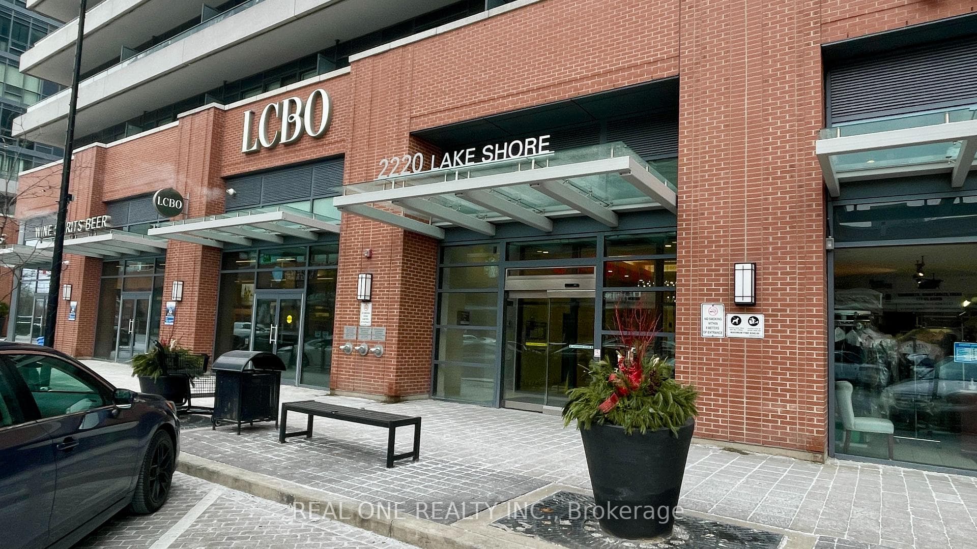 2220 Lakeshore Boulevard Unit 809, Liberty Village / Parkdale / South Parkdale, ON M8V 1A4 - Photo 1