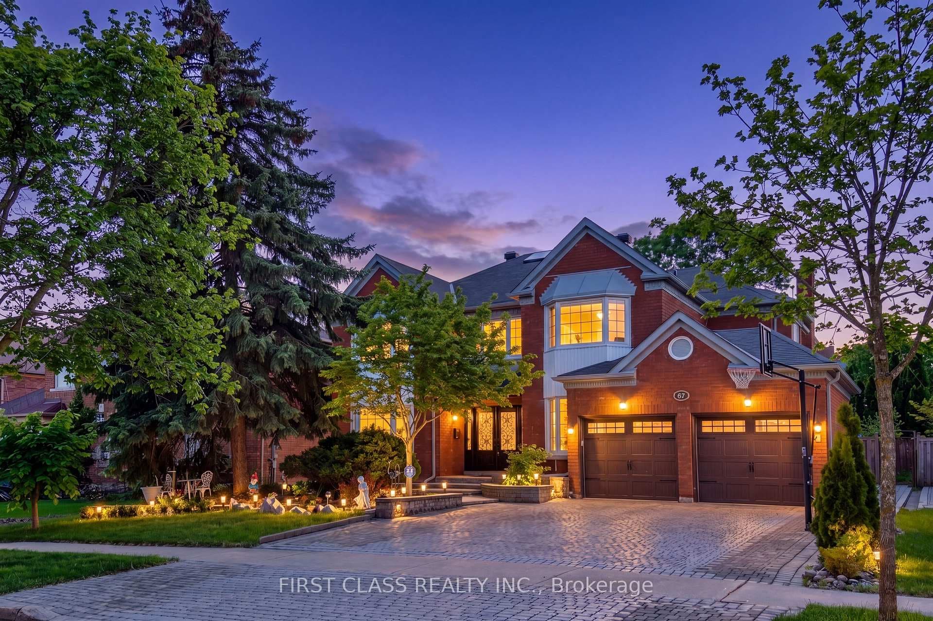 67 Hillhurst Drive, Richmond Hill, ON L4B 2V3 - Photo 1