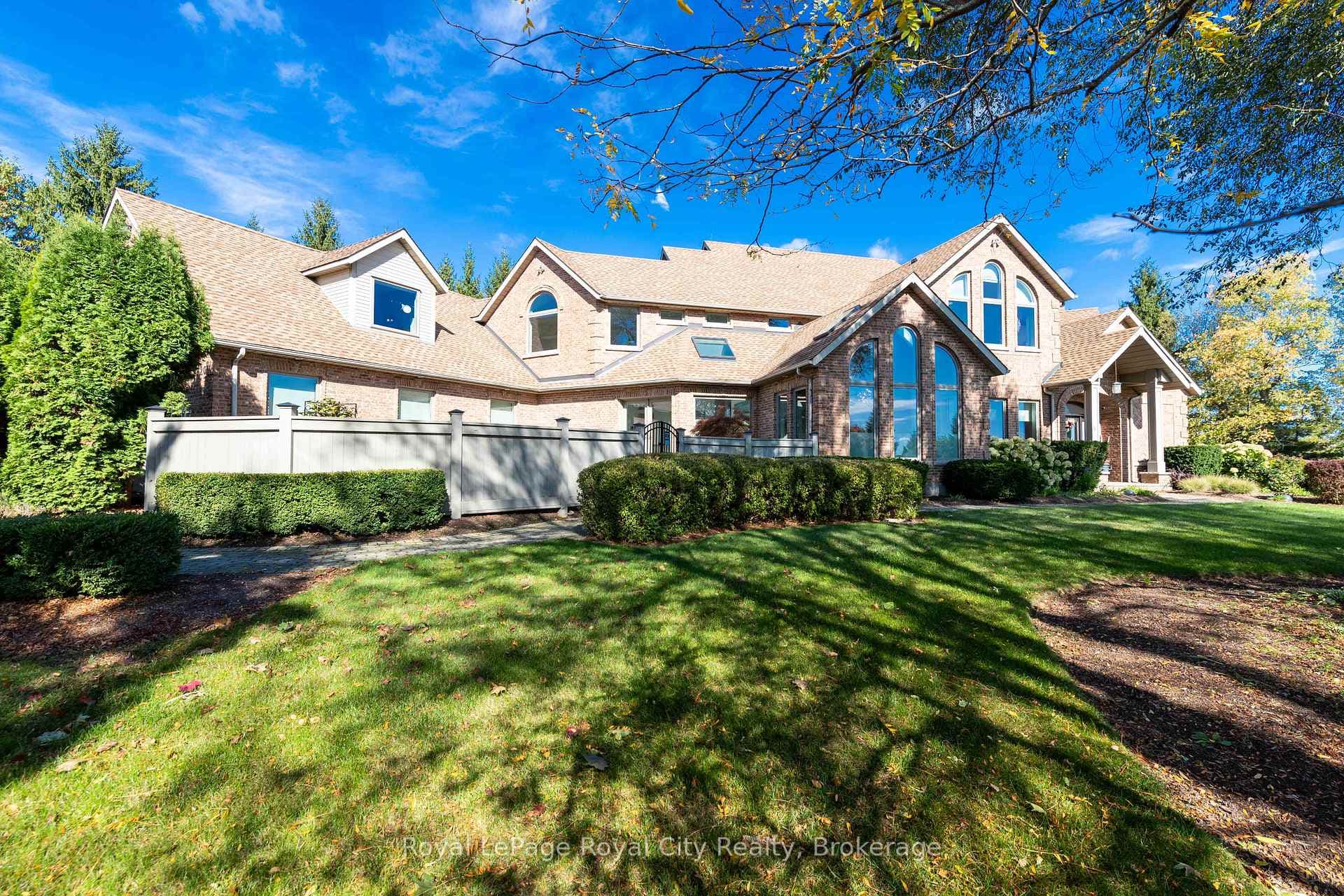 20 Fox Run Drive, Puslinch, ON N0B 2J0 - Photo 1