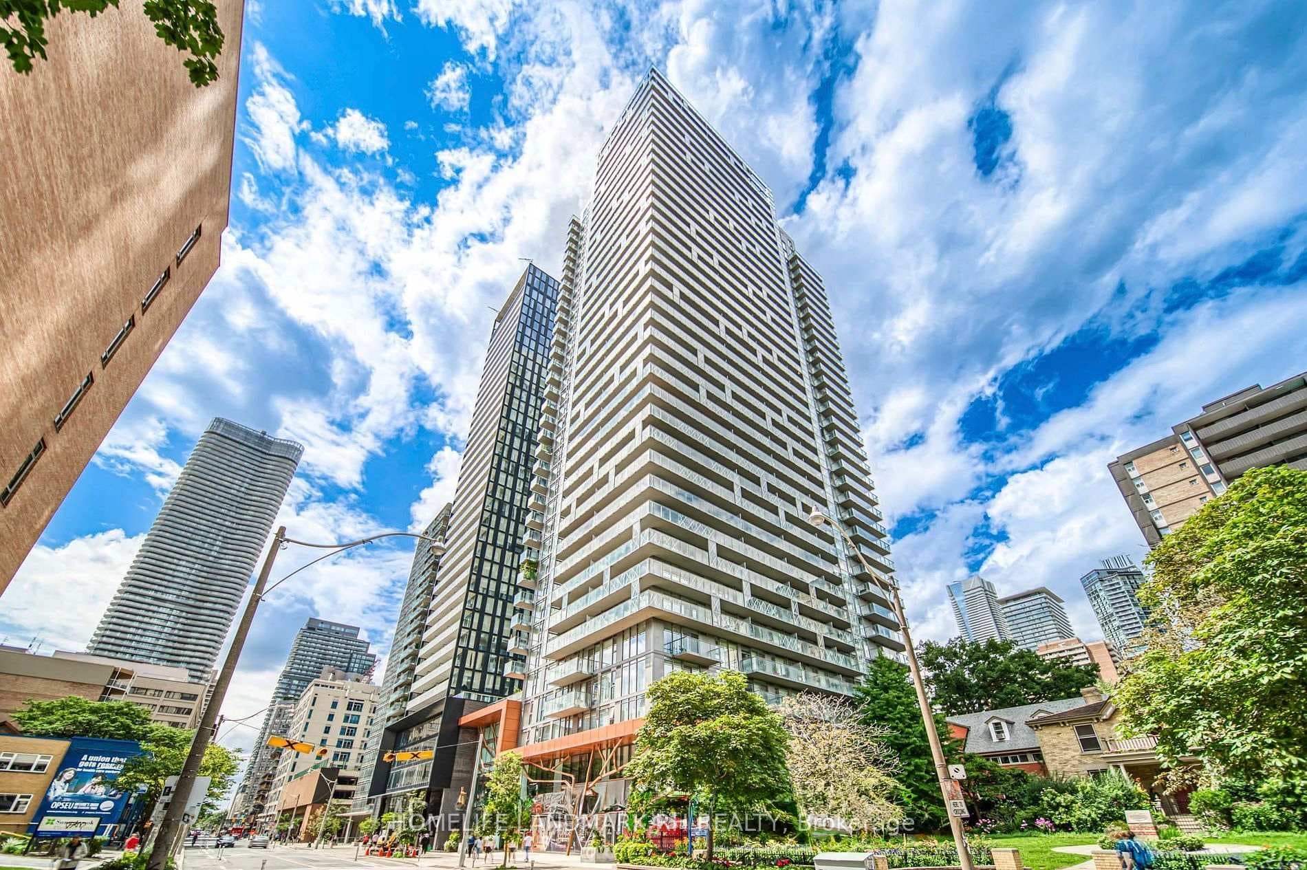 50 Wellesley Street Unit 608, Toronto C08