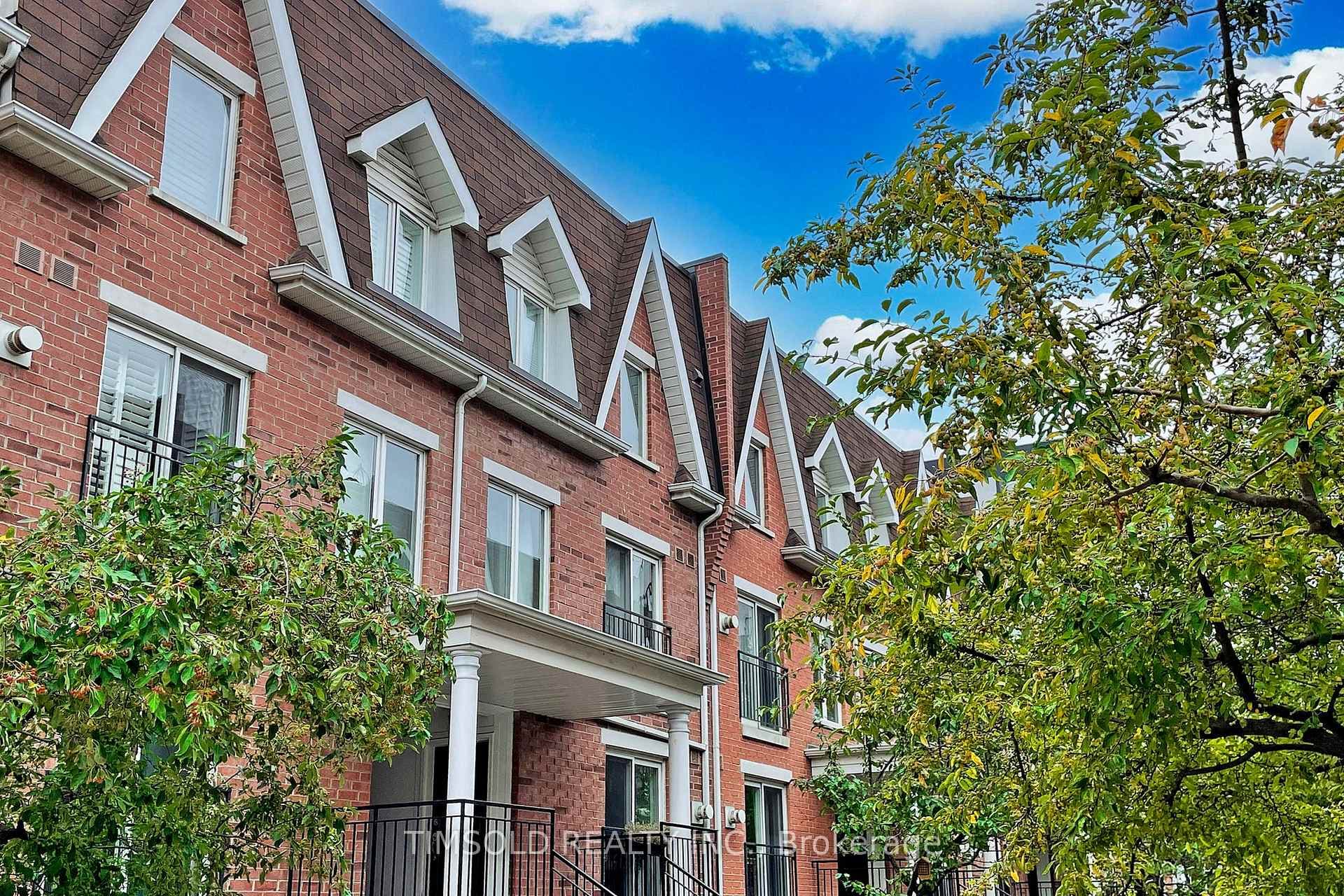 16 Laidlaw Street Unit 915, High Park / Junction / Roncesvalles, ON M6K 1X2 - Photo 1