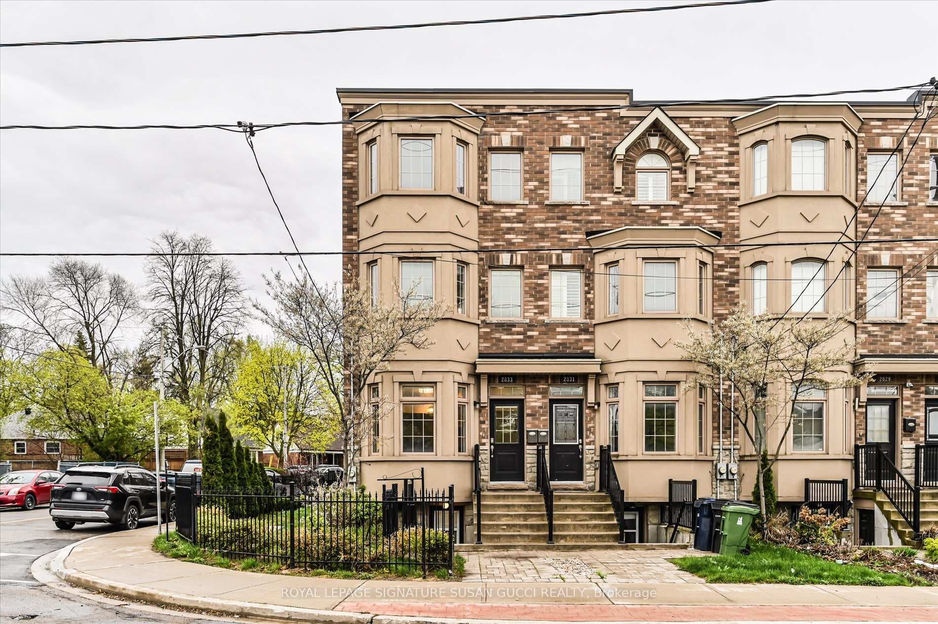 2833 St. Clair Avenue, Danforth / East York, ON M4B 1N3 - Photo 1