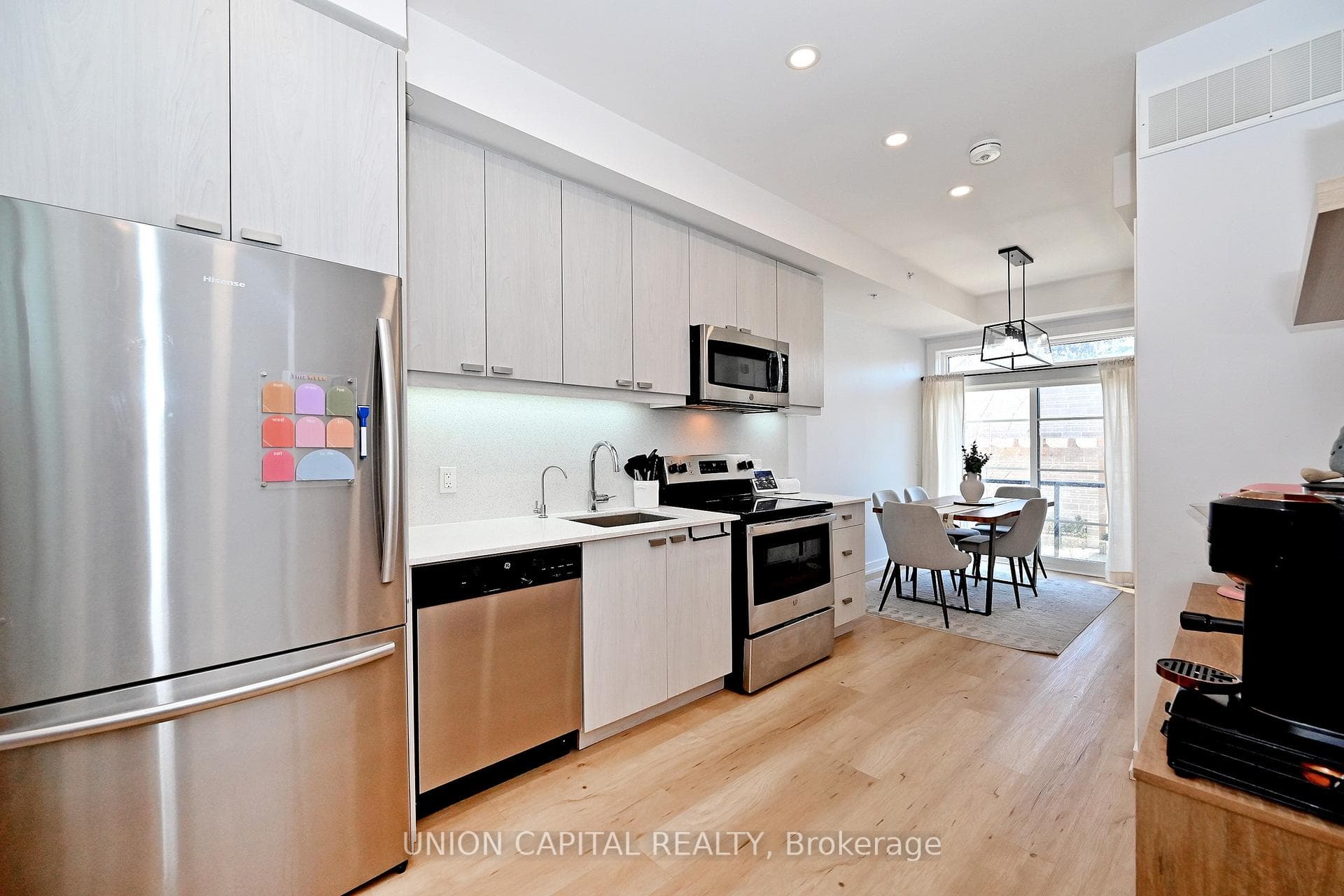 57 Finch Avenue Unit 39, Thornhill / Willowdale, ON M2K 0K9 - Photo 1