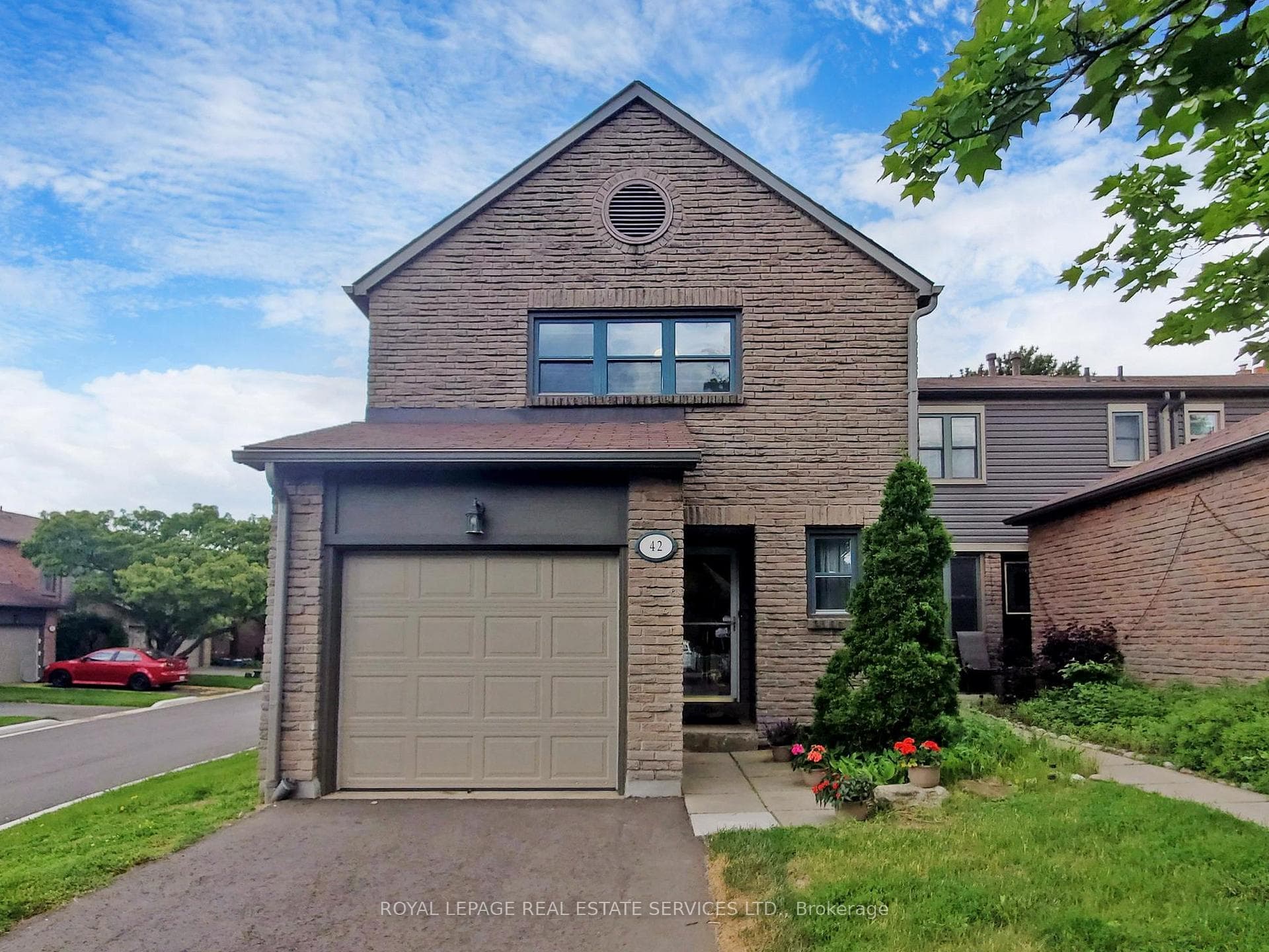 4111 Arbour Green Drive Unit 42, Mississauga, ON L5L 2Z2 - Photo 1