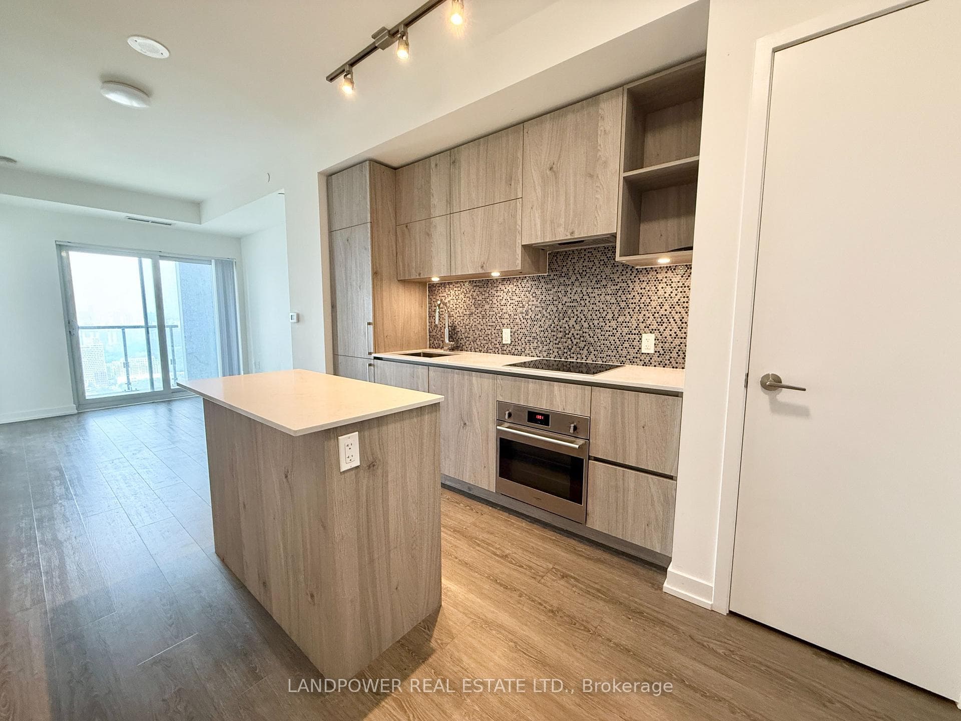 1 Yorkville Avenue Unit 4406, Annex / Yorkville / Summerhill, ON M4W 0B1 - Photo 1