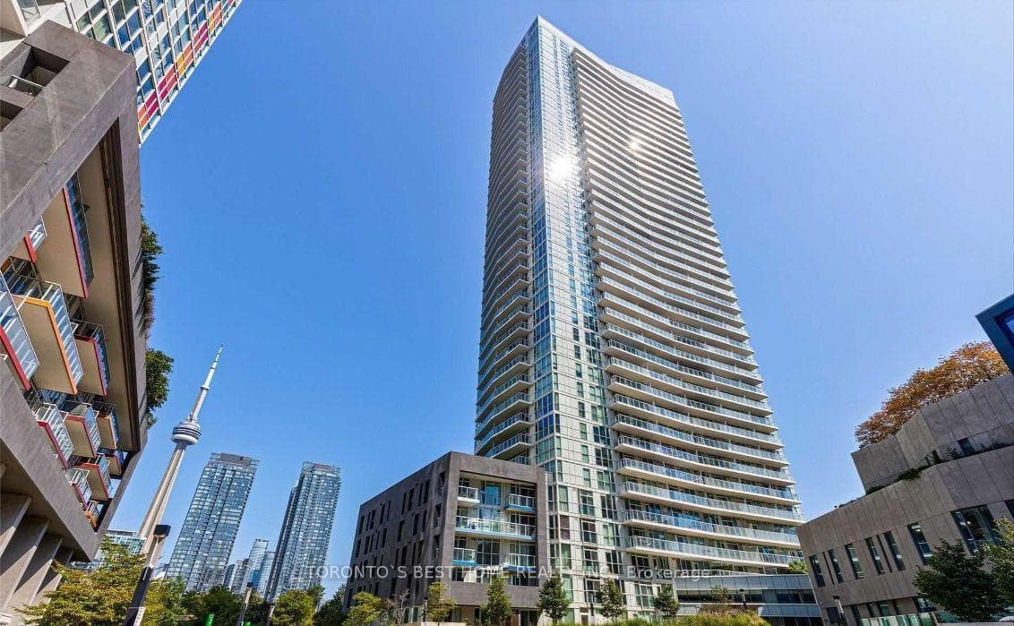 75 Queens Wharf Road Unit 4003, Downtown Toronto / Waterfront, ON M5V 0J8 - Photo 1