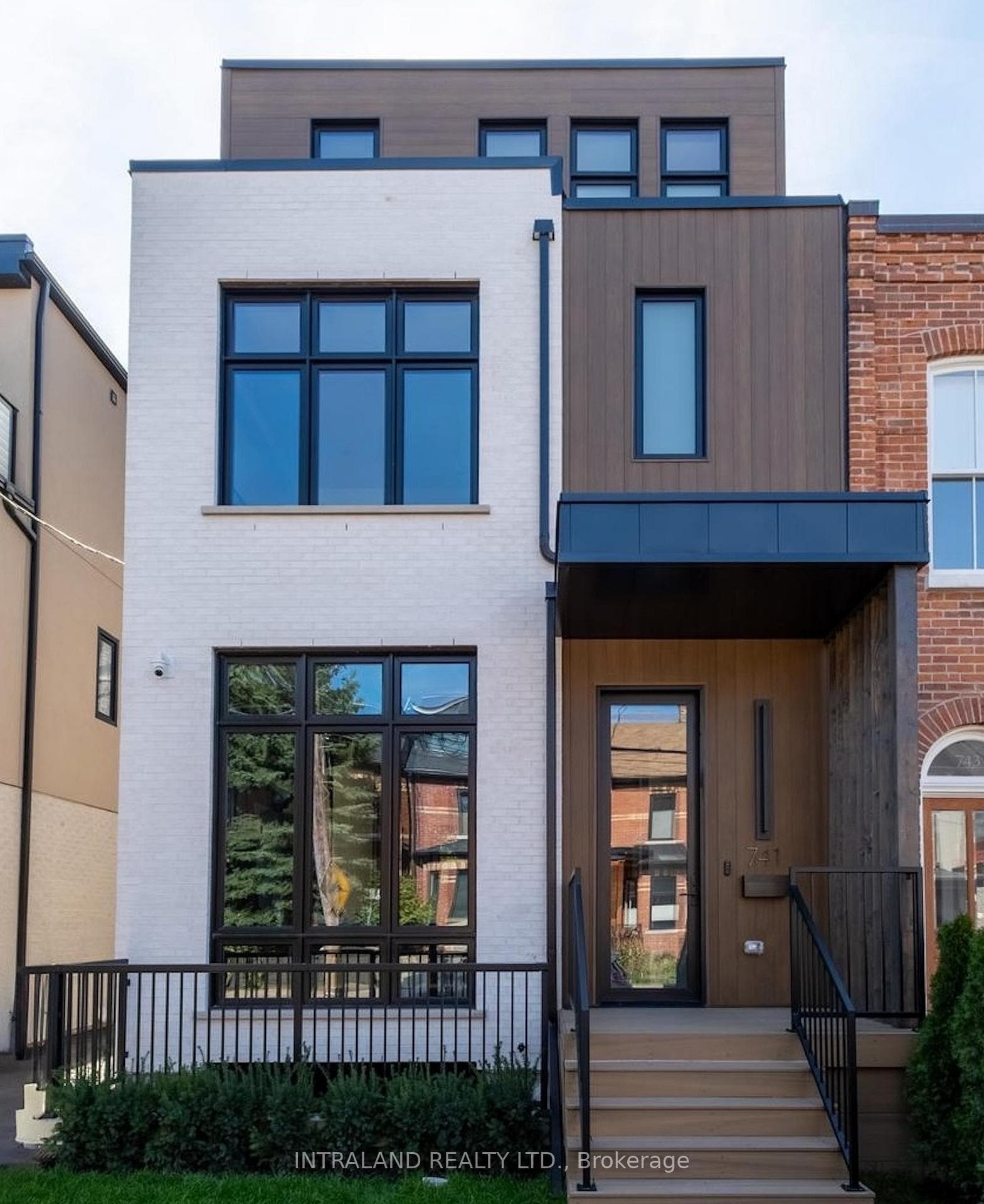 741 Richmond Street, Downtown Toronto / Waterfront, ON M6J 1C4 - Photo 1