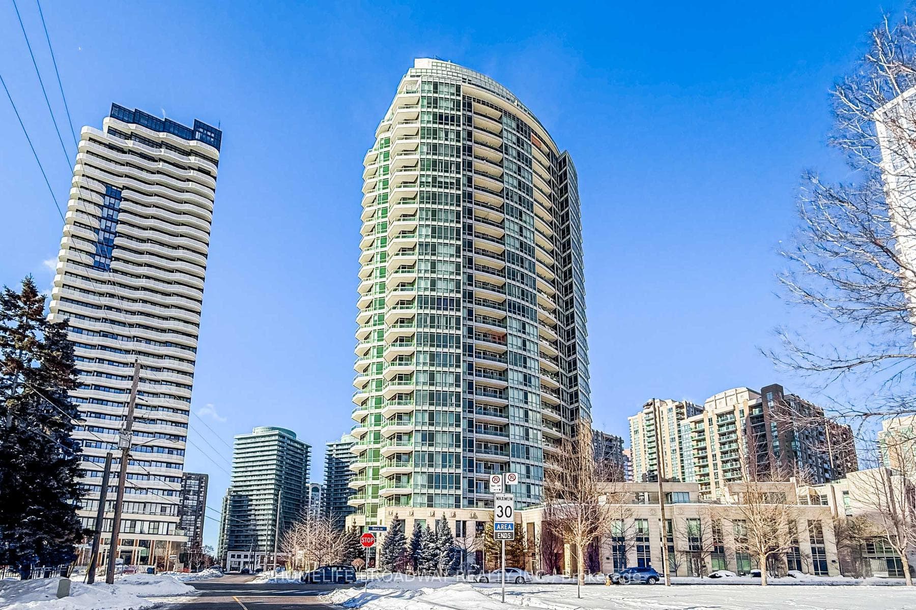 18 Holmes Avenue Unit 2215, Willowdale / Newtonbrook, ON M2N 0E1 - Photo 1