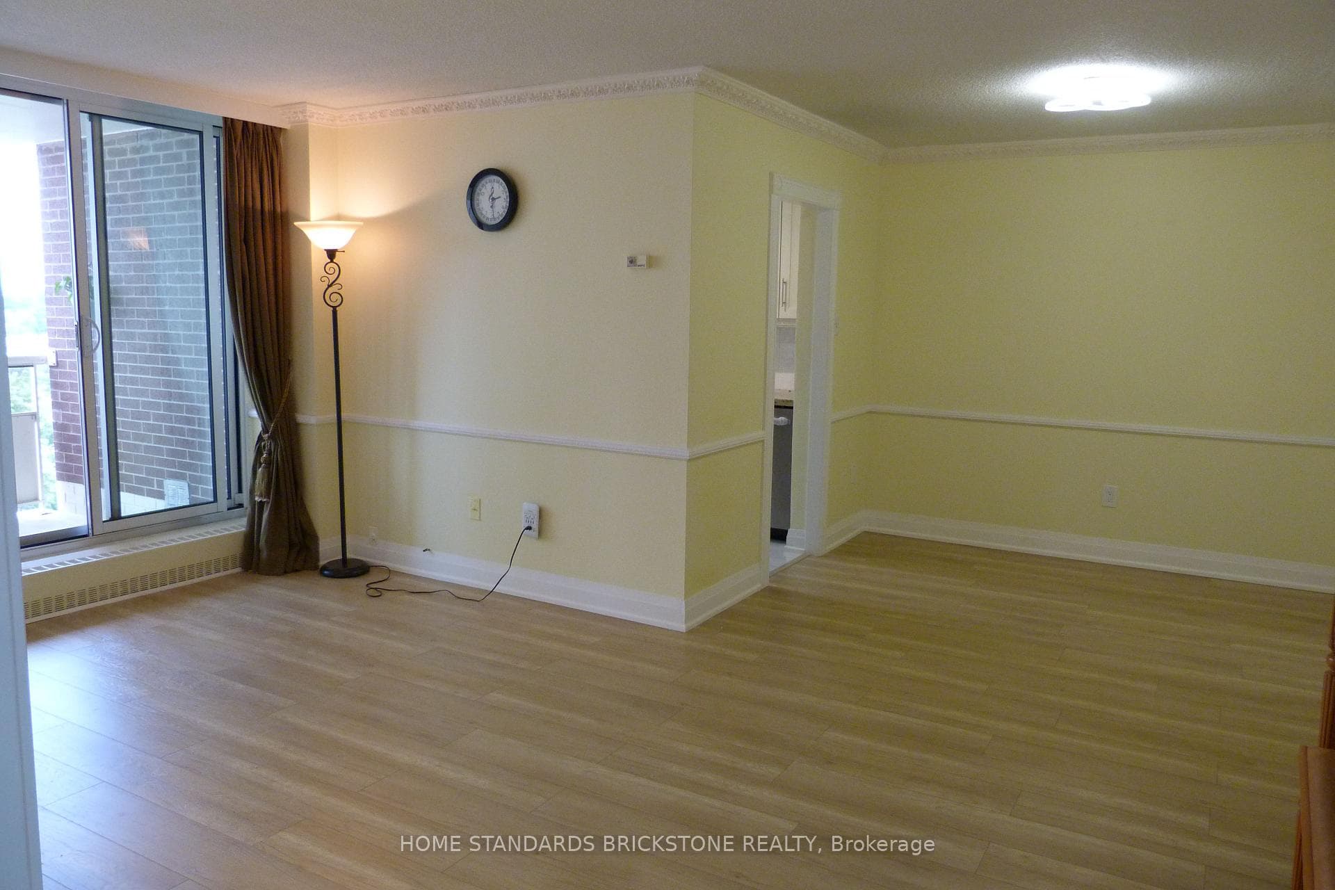 175 Hilda Avenue Unit 905, Thornhill / Willowdale, ON M2M 1V8 - Photo 1
