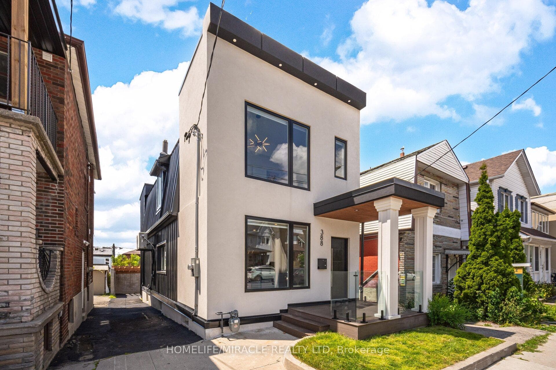 388 Oakwood Avenue, Forest Hill / Deer Park, ON M6E 2W3 - Photo 1