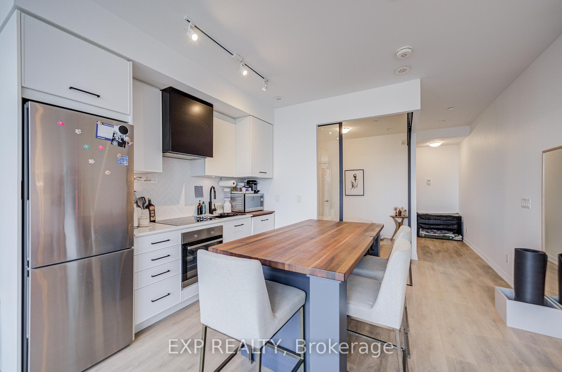 899 Queen Street Unit 604, Riverdale / Leslieville, ON M4M 0C8 - Photo 1
