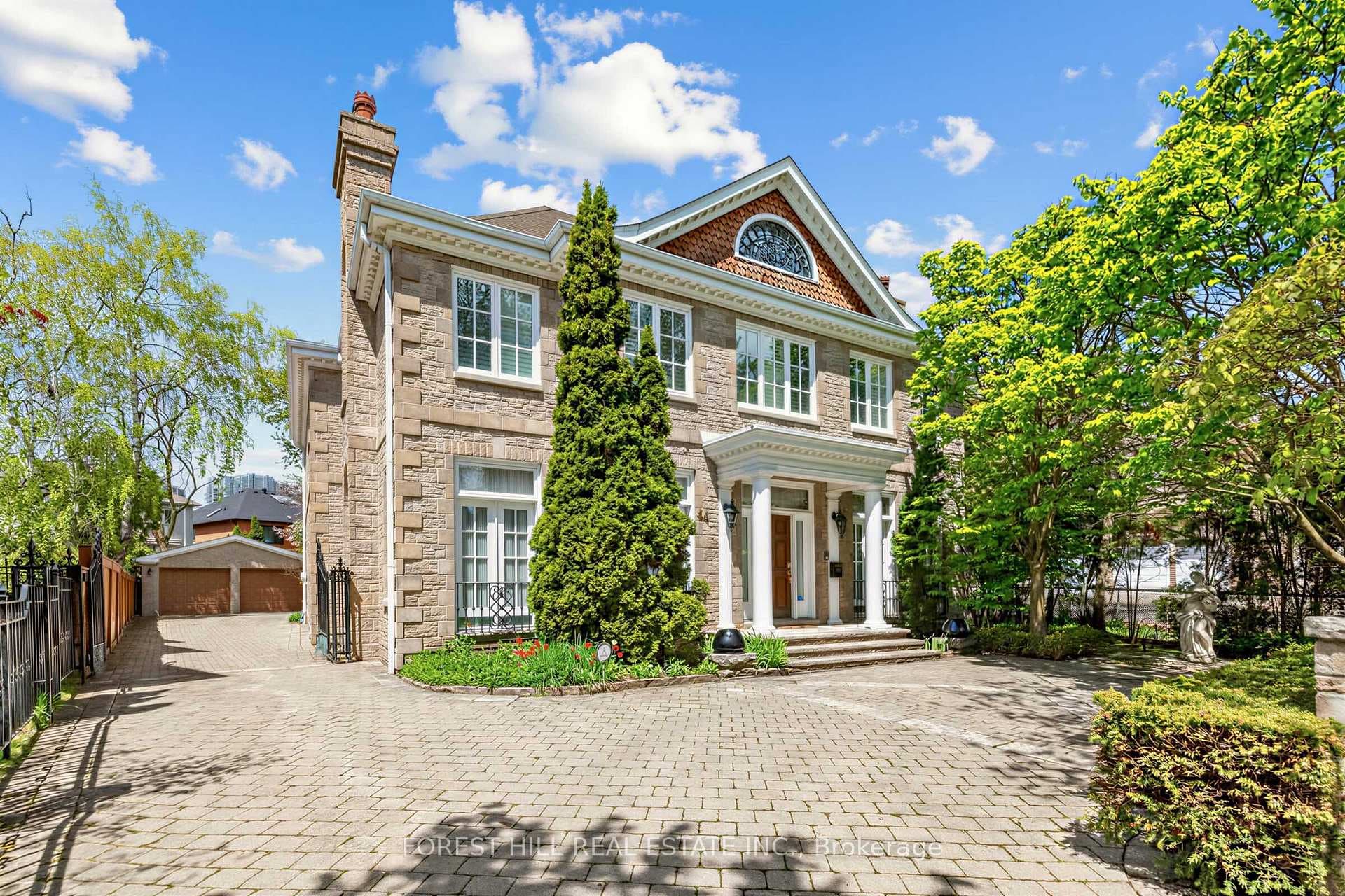 44 Cotswold Crescent, Bridle Path / York Mills / Hoggs Hollow, ON M2P 1N2 - Photo 1