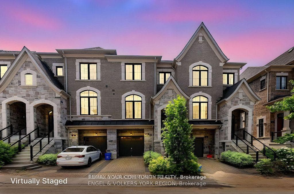 29 Nardini Lane, Richmond Hill, ON L4C 1C2 - Photo 1