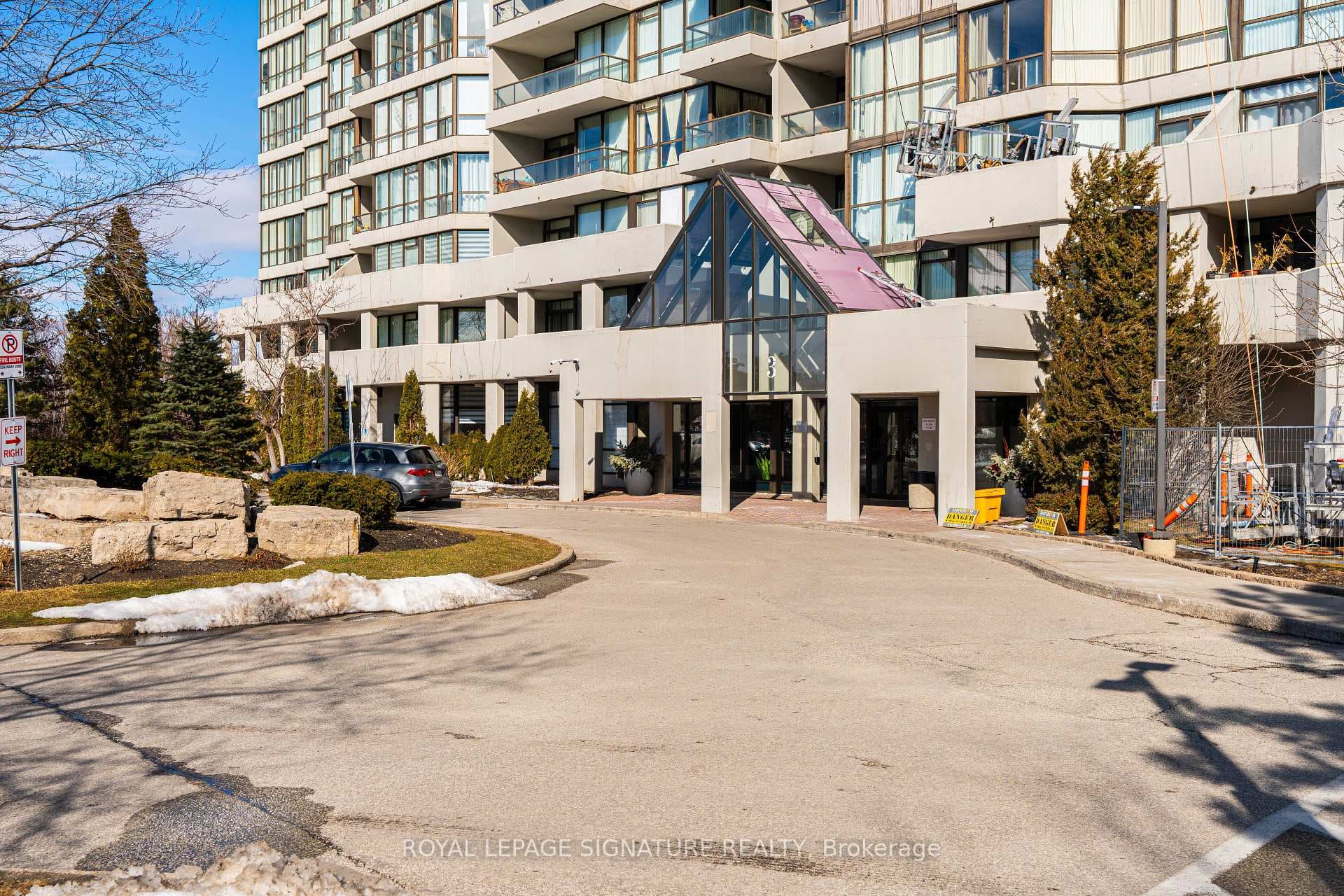 3 Rowntree Road Unit 1906, Etobicoke (West Mall / Rexdale), ON M9V 5G8 - Photo 1