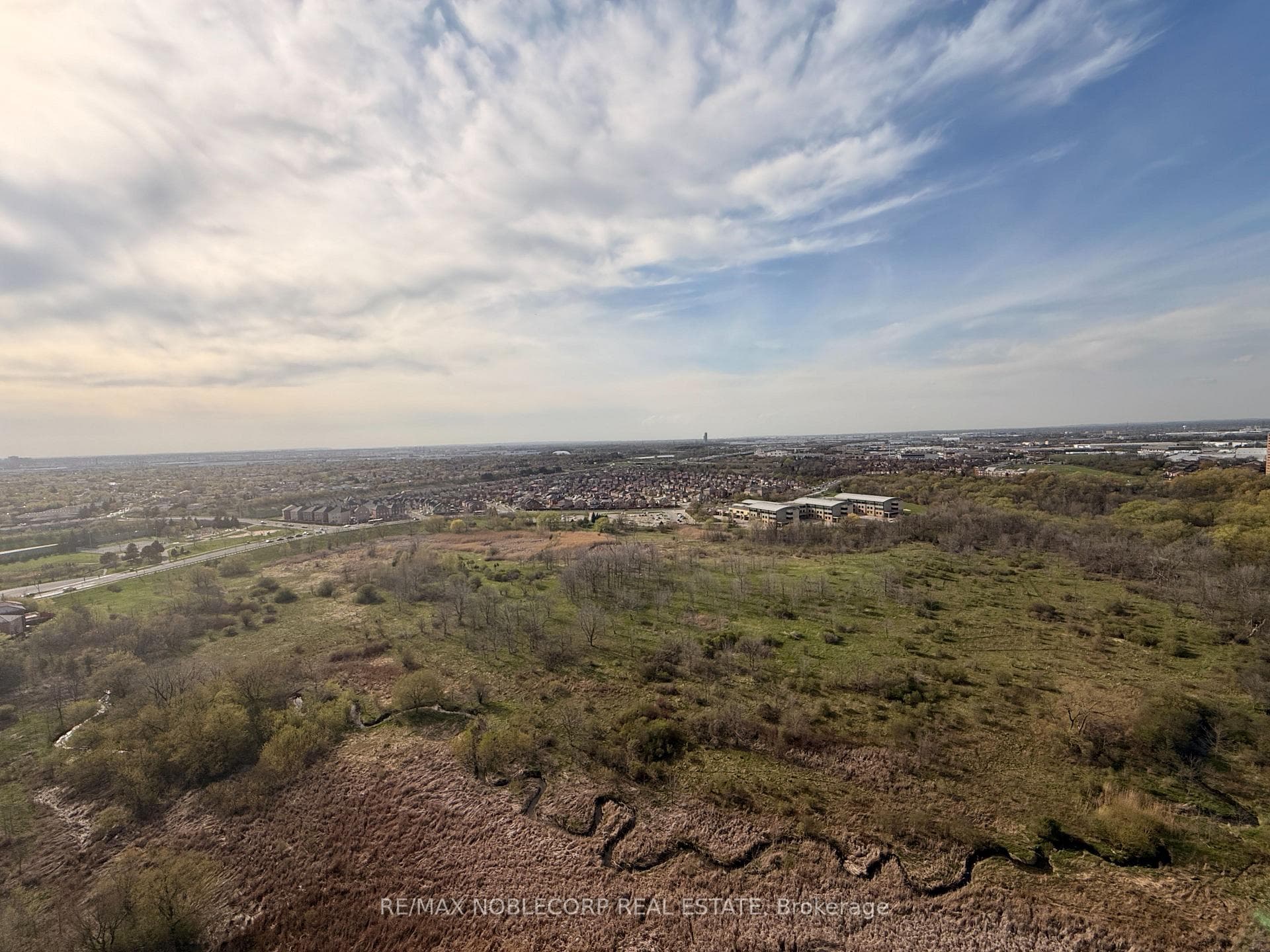 710 Humberwood Boulevard Unit 2504, Etobicoke (West Mall / Rexdale), ON M9W 7J5 - Photo 1