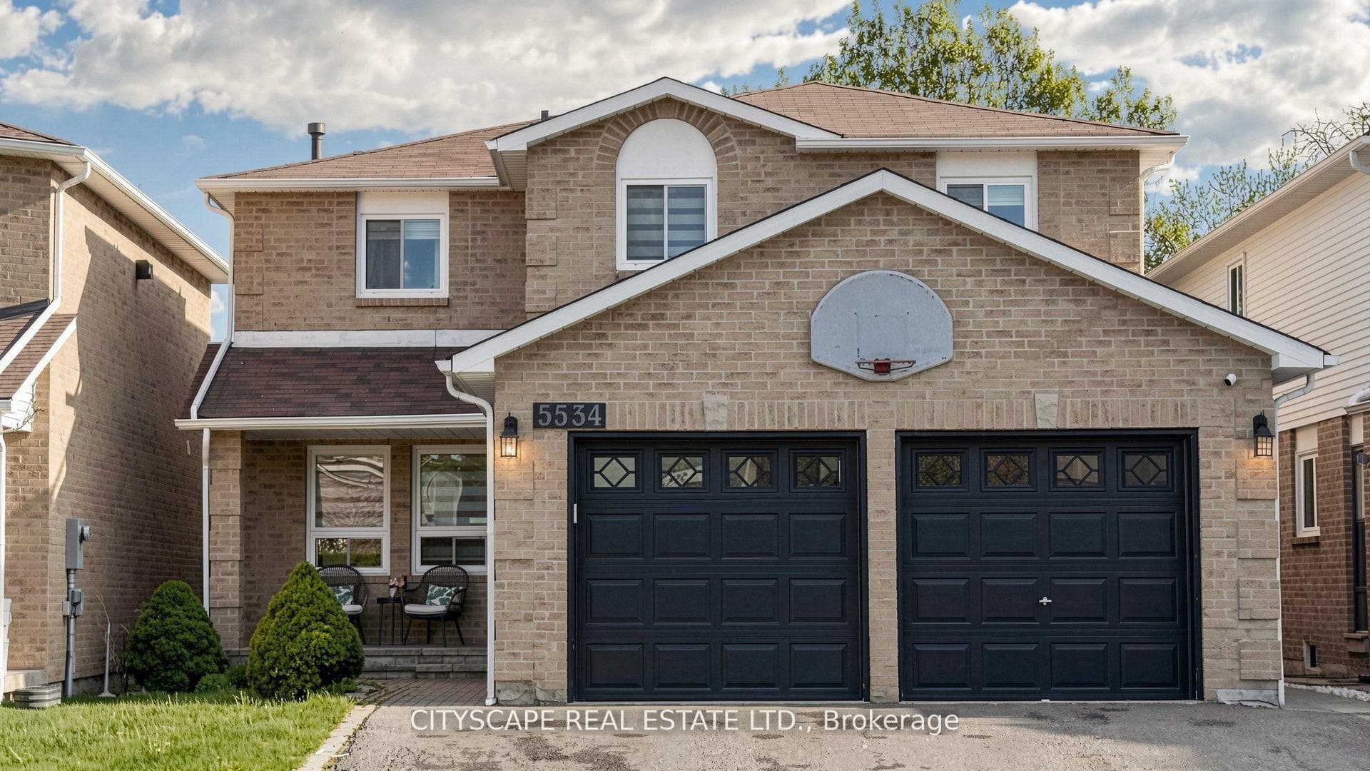 5534 River Grove Avenue, Mississauga, ON L5M 3T6 - Photo 1