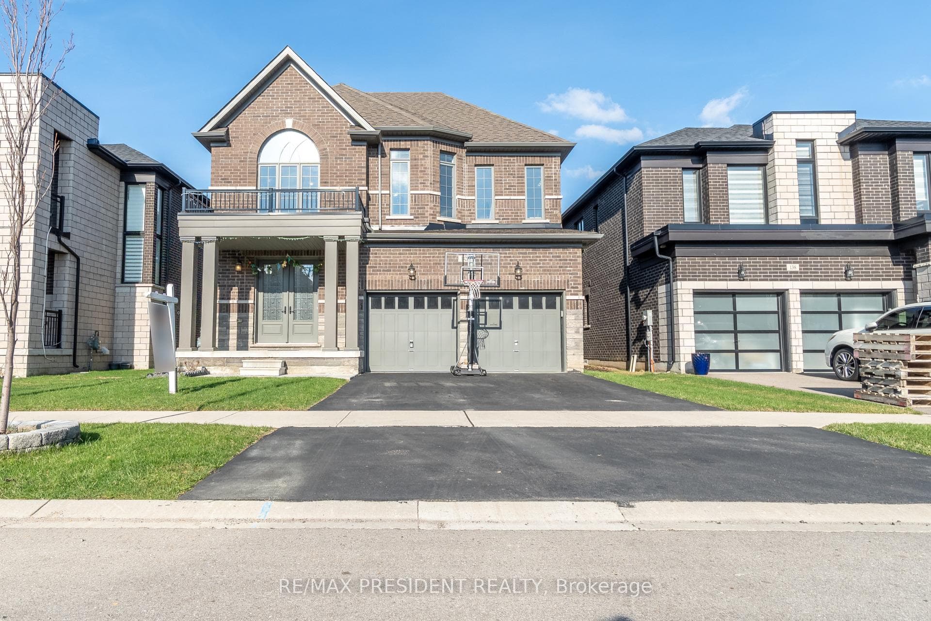 142 Prince Charles Crescent, Woodstock, ON N4T 0N1 - Photo 1