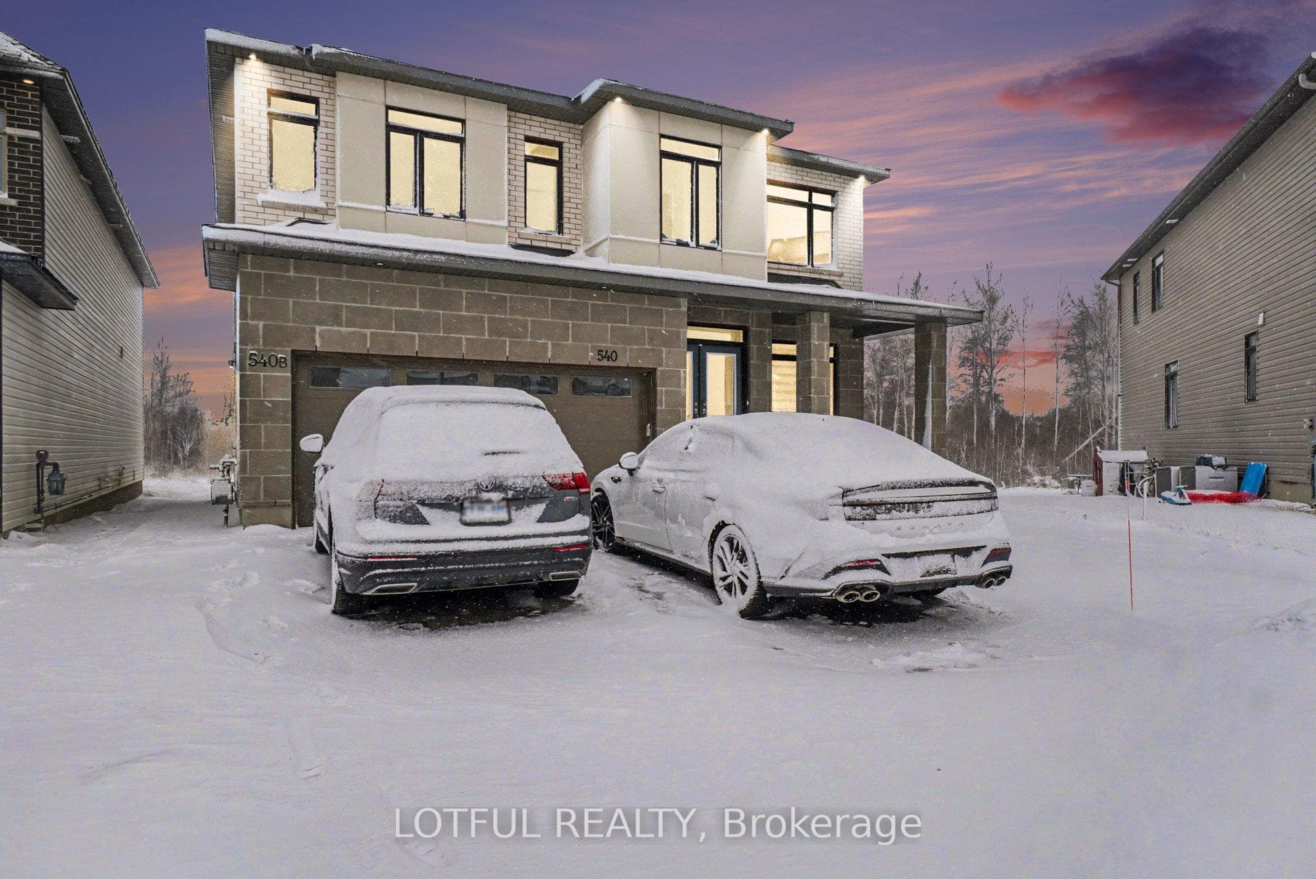 540 Tahoe Heights Unit B, Leitrim, ON K1T 0W1 - Photo 1