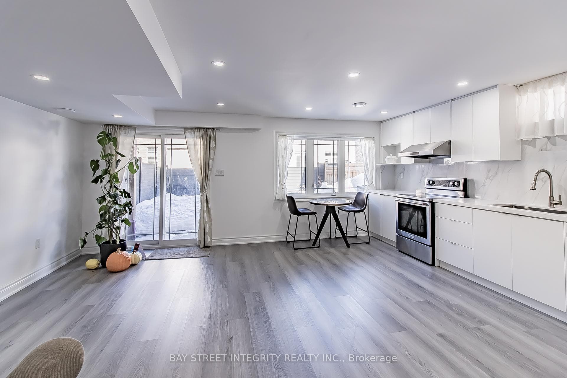 50 Drizzel Crescent Unit Bsmt, Richmond Hill, ON L4E 2G8 - Photo 1