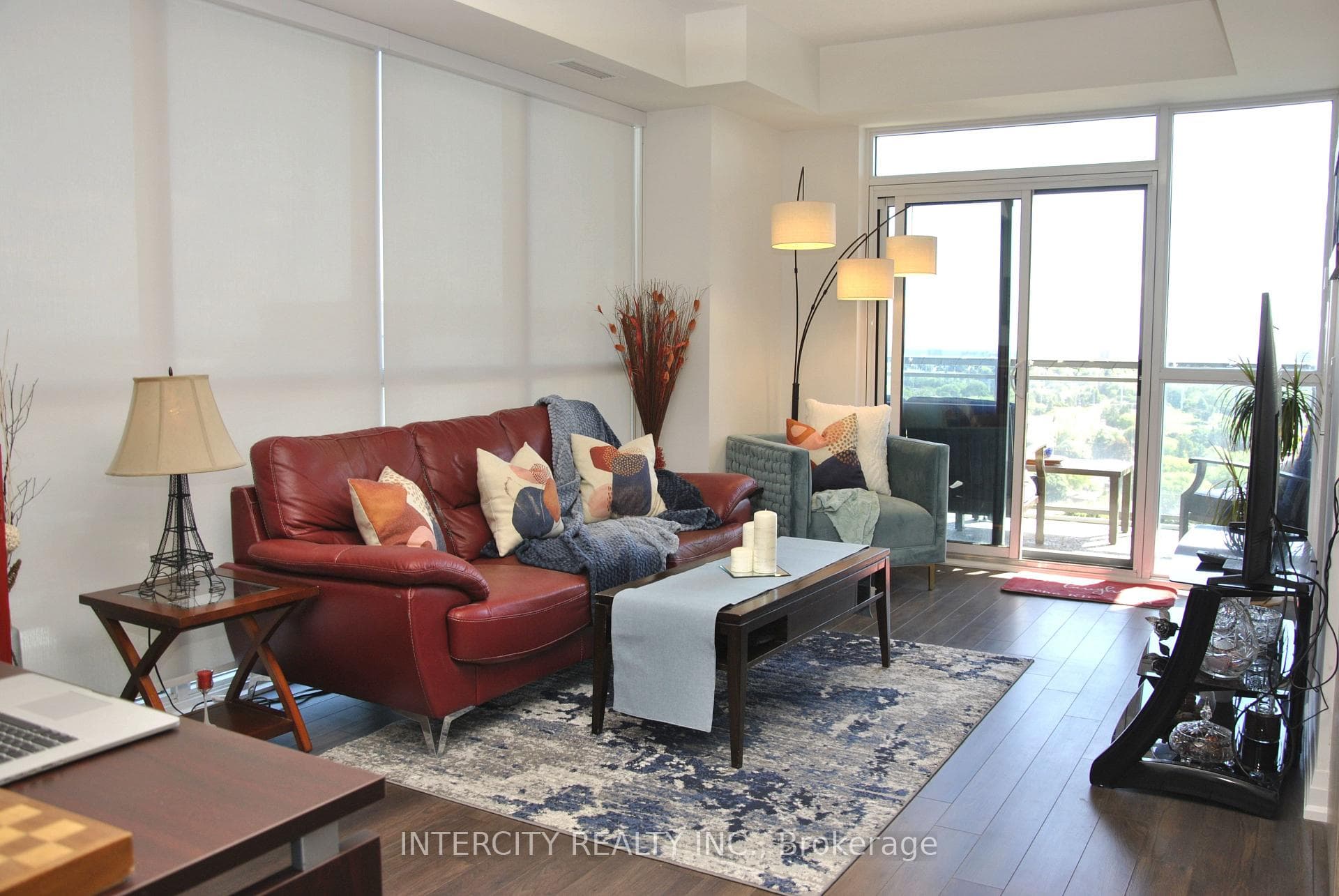20 Meadowglen Place Unit 1901, Scarborough (West Hill / Highland Creek), ON M1G 0A9 - Photo 1