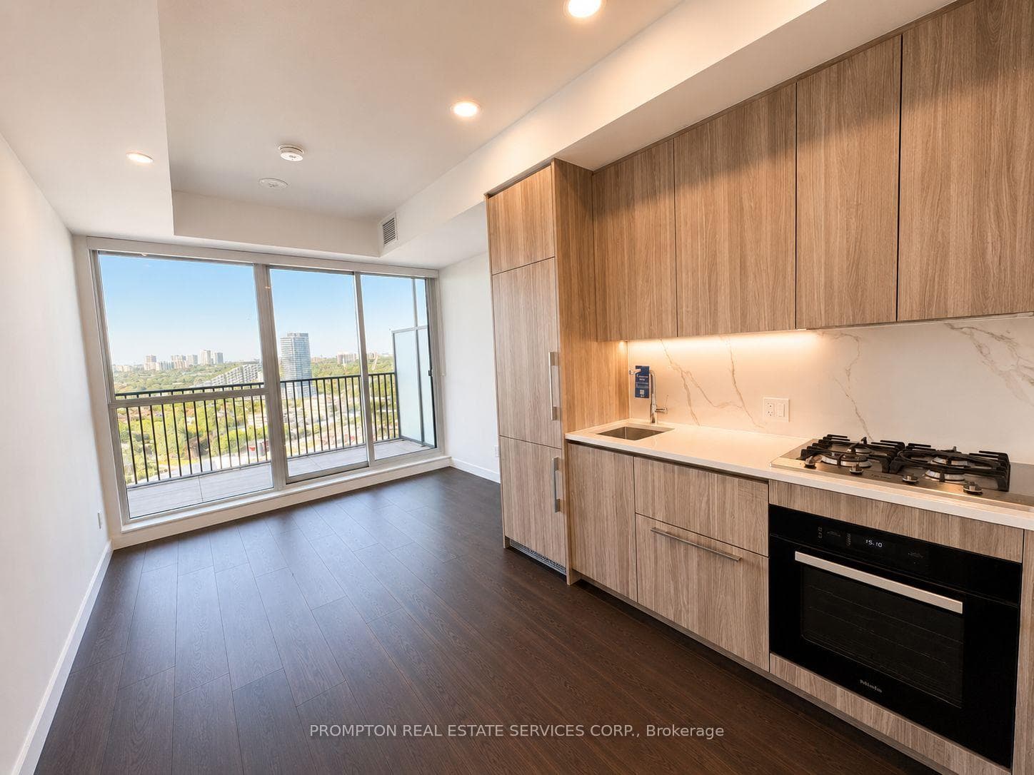 18 Esther Shiner Boulevard Unit 1907, Hillcrest Village / Bayview Village, ON M2K 0J7 - Photo 1