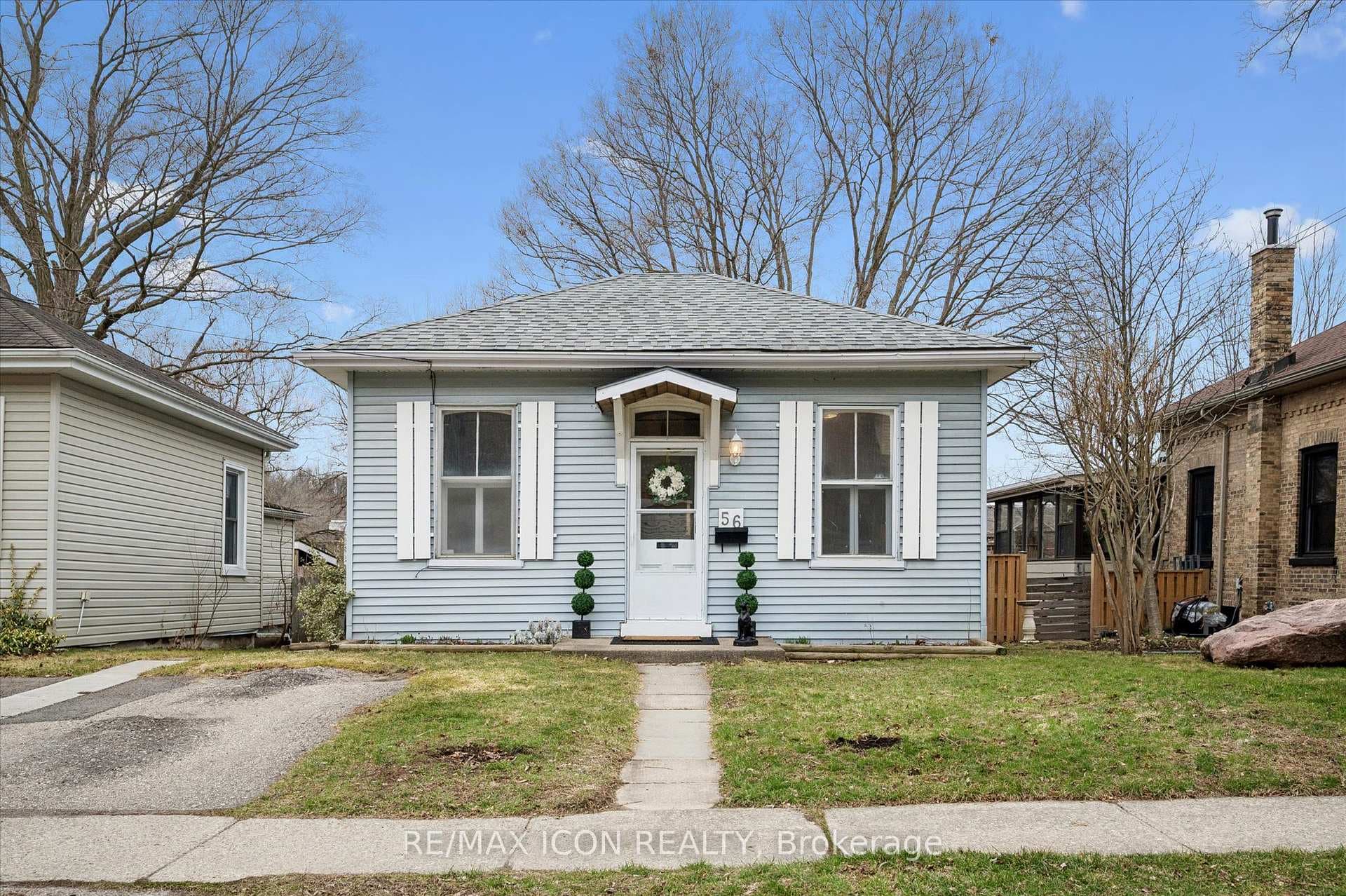 56 Walnut Street, Brant, ON N3L 2J3 - Photo 1