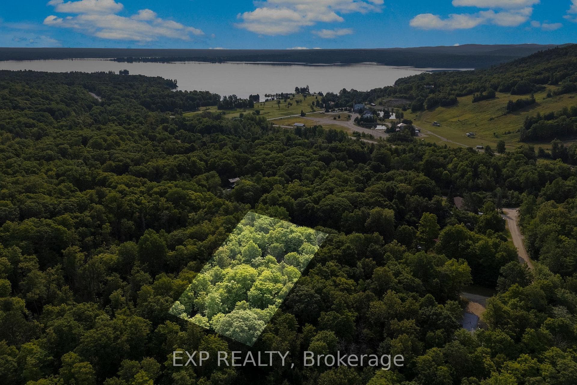 002 Crestview Drive, Greater Madawaska, ON K0J 1H0 - Photo 1