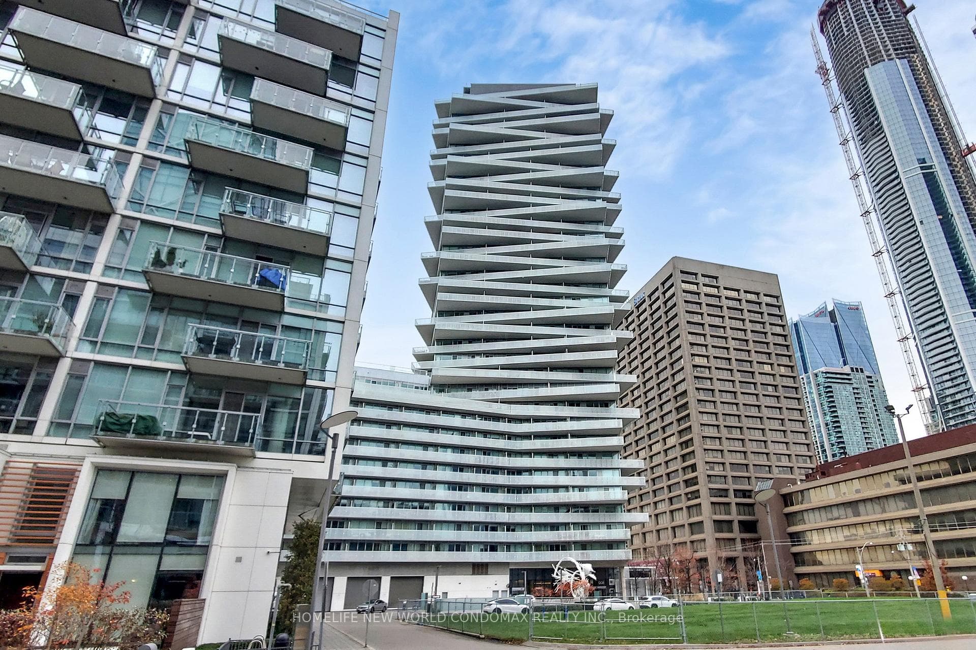 15 Queens Quay Unit 1201, Regent Park / Cabbagetown / St. James Town, ON M5E 0A4 - Photo 1