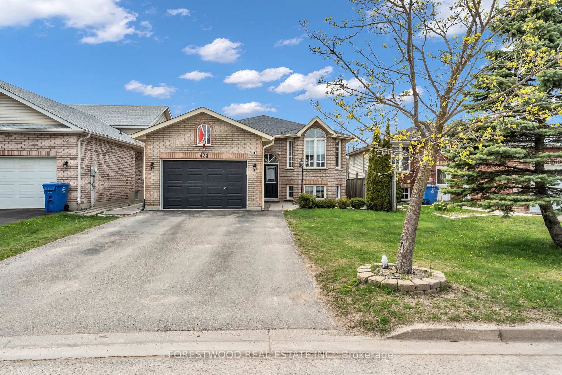424 Simon Street, Shelburne