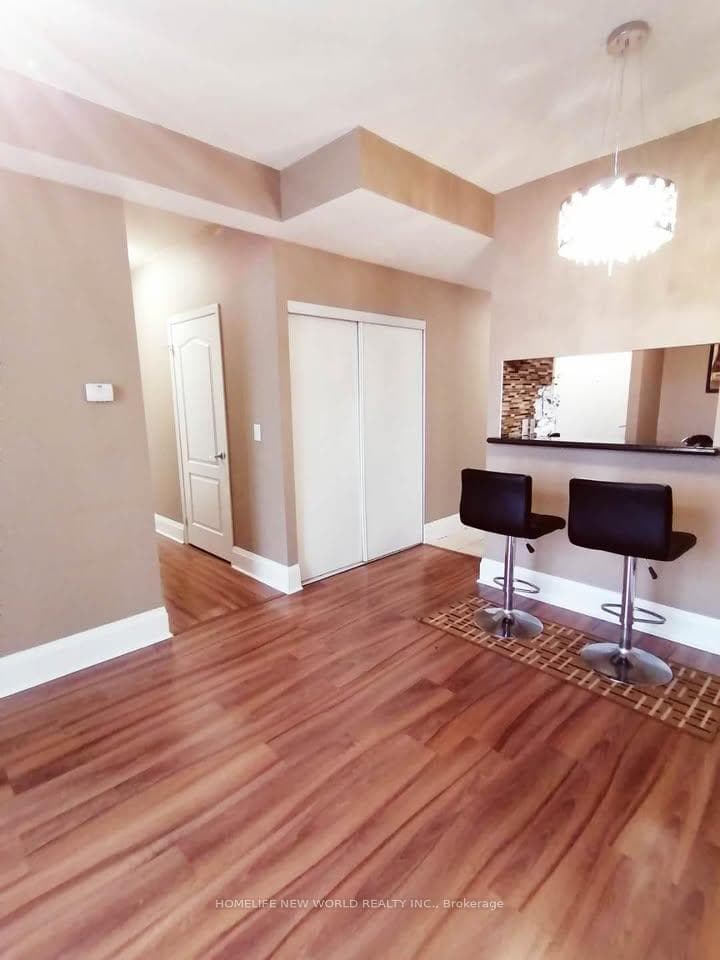 4 Elsinore Path Unit 1313, Liberty Village / Parkdale / South Parkdale, ON M8V 4G7 - Photo 1