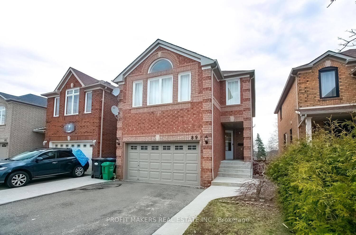 89 Forestgrove Circle, Brampton, ON L6Z 4T5 - Photo 1
