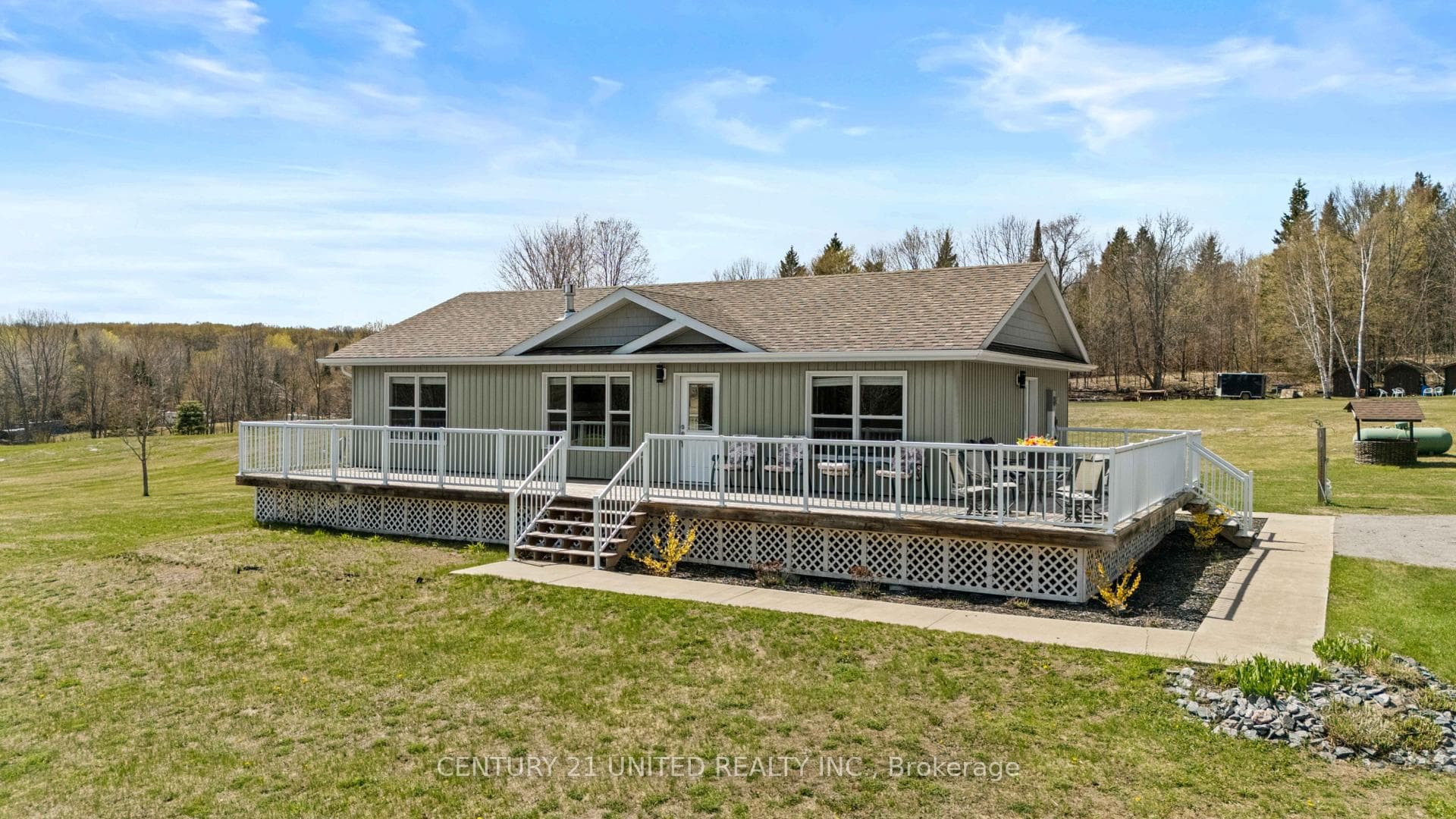 2278 Monck Road, Highlands East