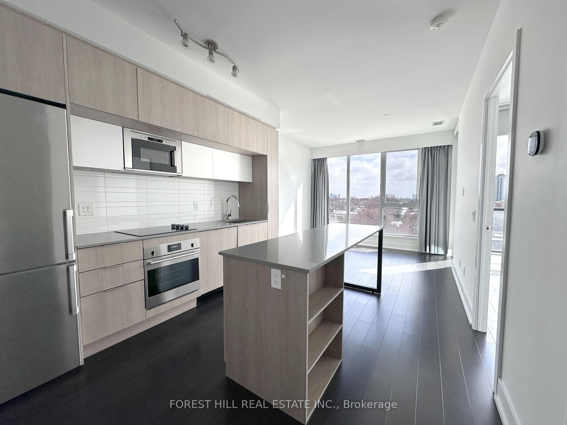 1 Belsize Drive Unit 604, Leaside / Davisville, ON M4S 0B9 - Photo 1