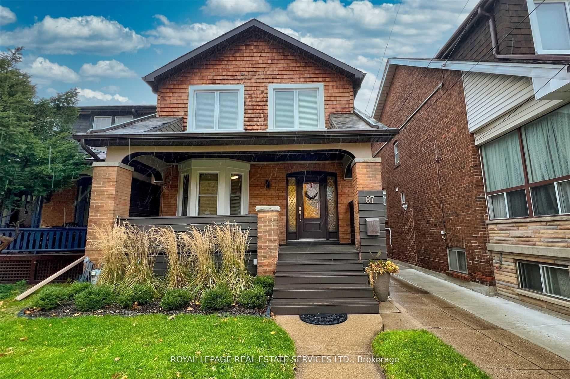 87 Dawes Road Unit Lower, The Beaches / Upper Beaches, ON M4C 5B2 - Photo 1