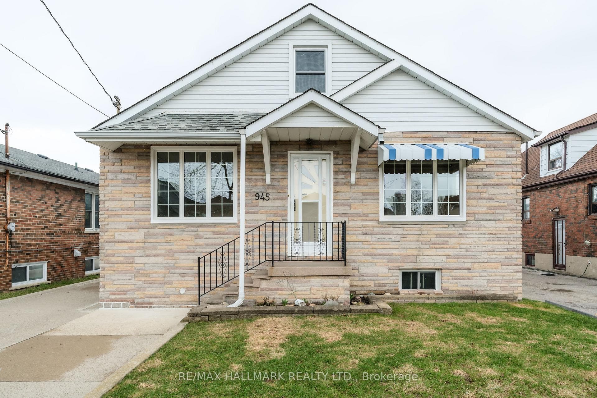 945 Glencairn Avenue, York / Weston, ON M6B 2A6 - Photo 1