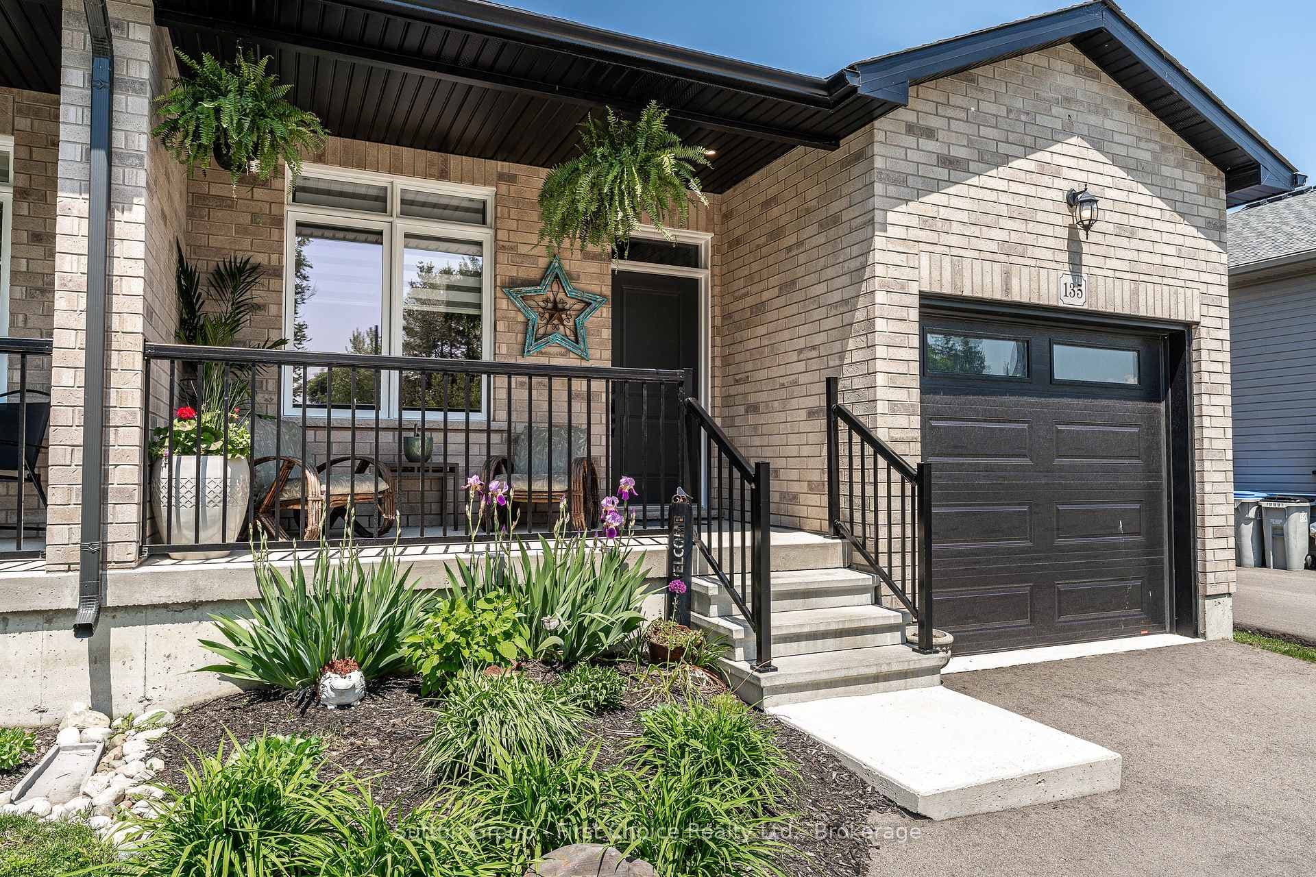135 Egan Ave St Marys