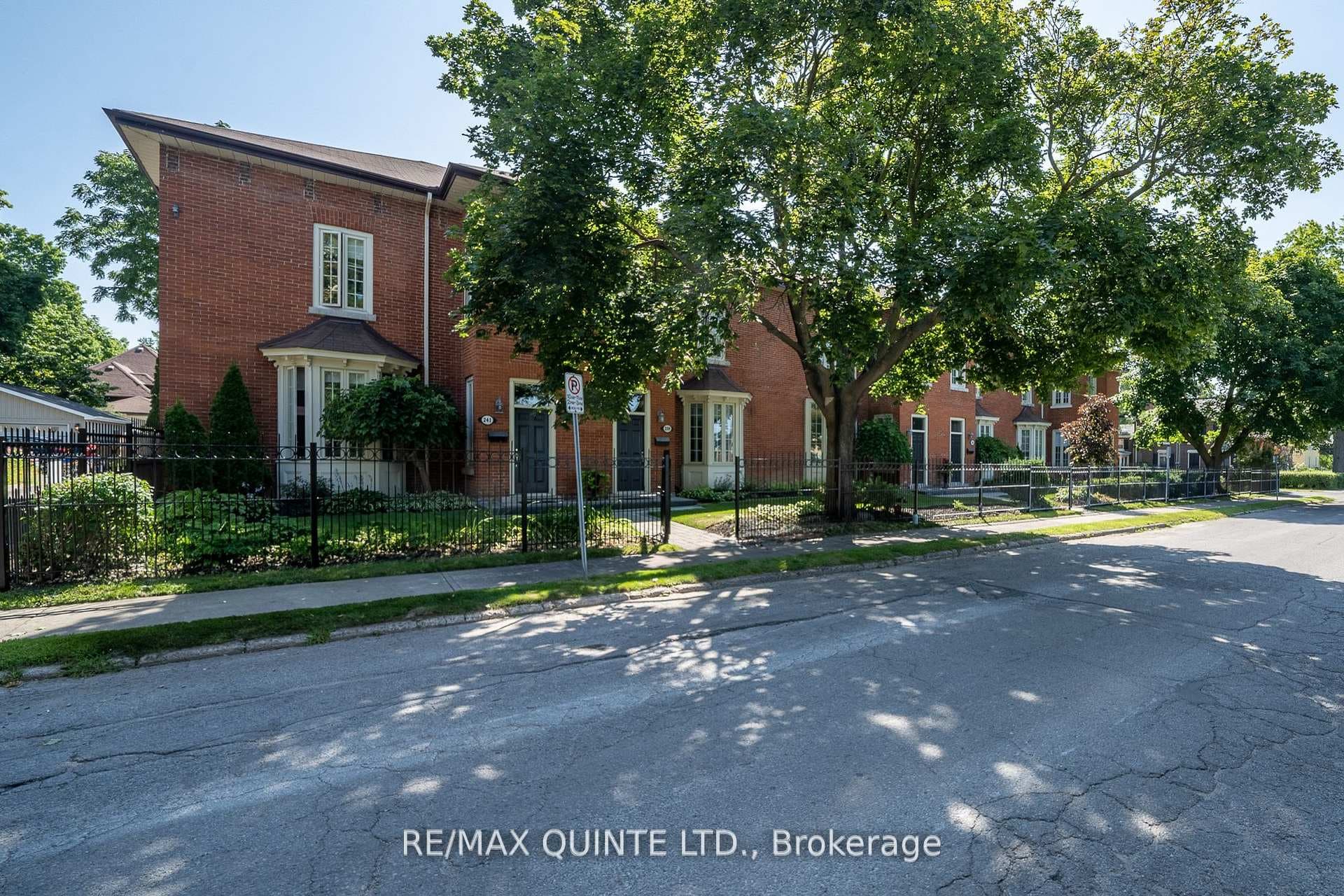 12 Queen Street, Belleville