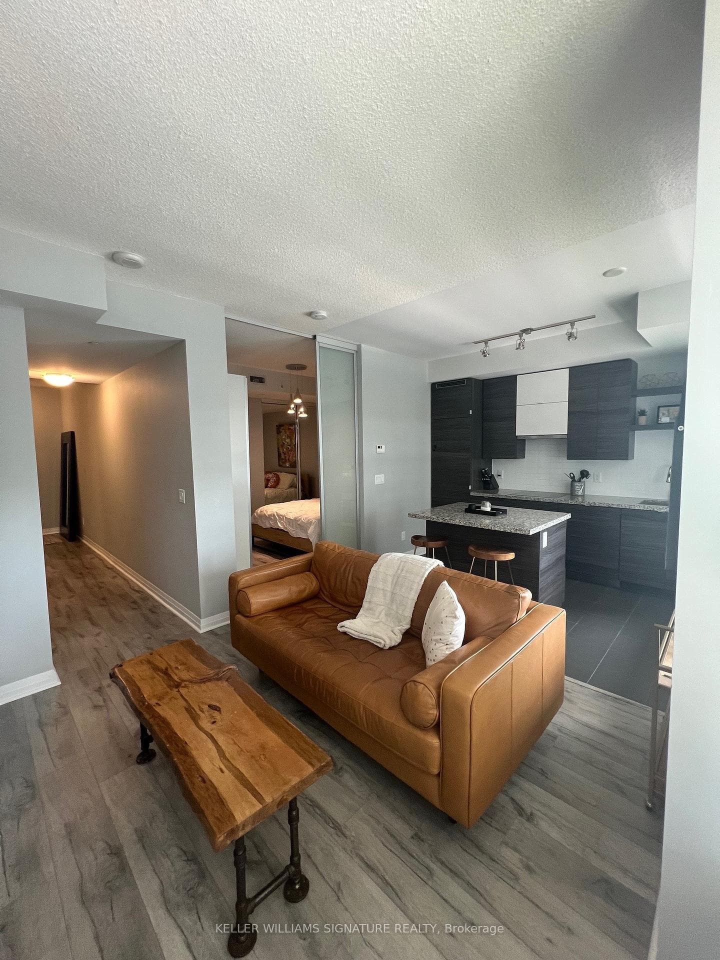 59 Annie Craig Drive Unit 305, Toronto W06