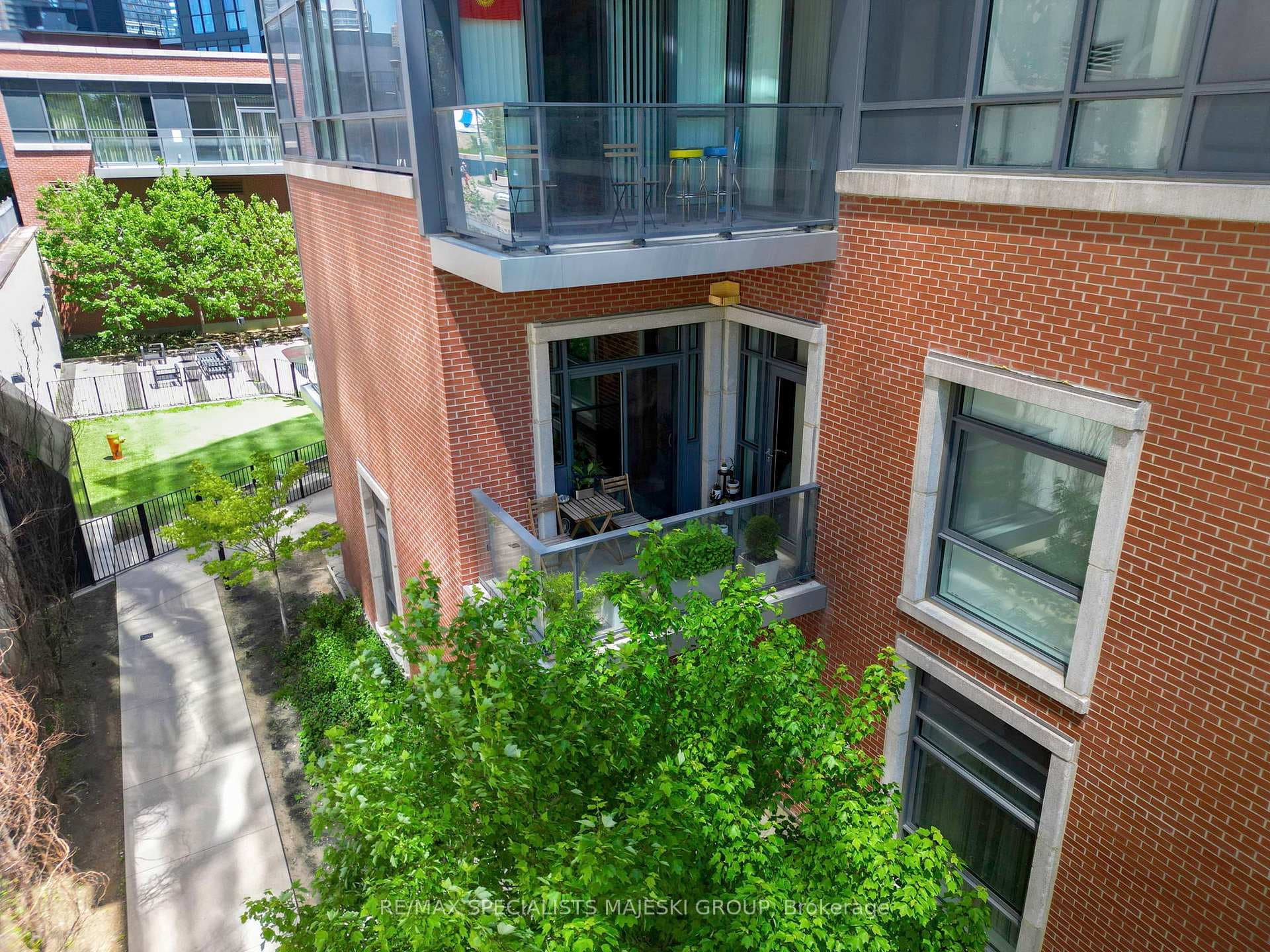 10 Park Lawn Road Unit 203, Liberty Village / Parkdale / South Parkdale, ON M8V 0H9 - Photo 1